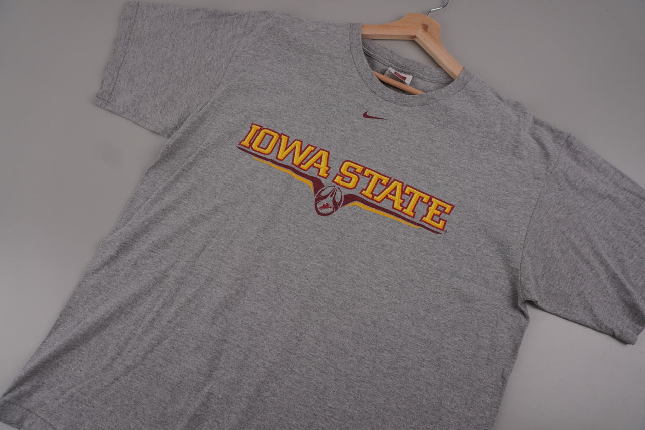 00s Nike Iowa State NCAA Center Swoosh T-Shirt Grey L