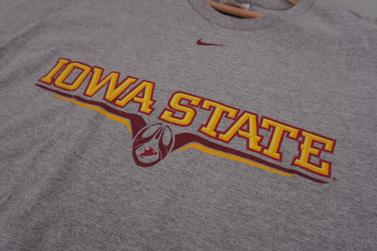 00s Nike Iowa State NCAA Center Swoosh T-Shirt Grey L