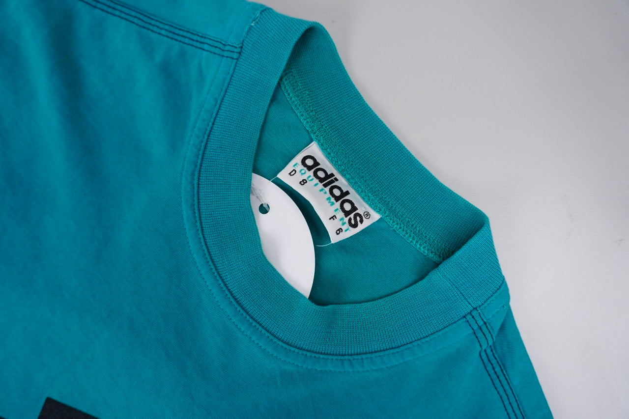 90s Adidas Equipment T-shirt Sea green BnW L/XL