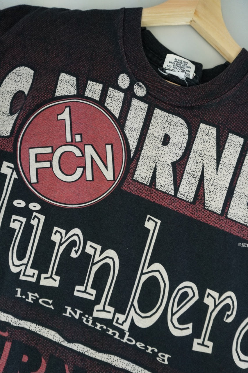90s Nutmeg Mills 1. FC Nuernberg Bundesliga T-Shirt Black Red L