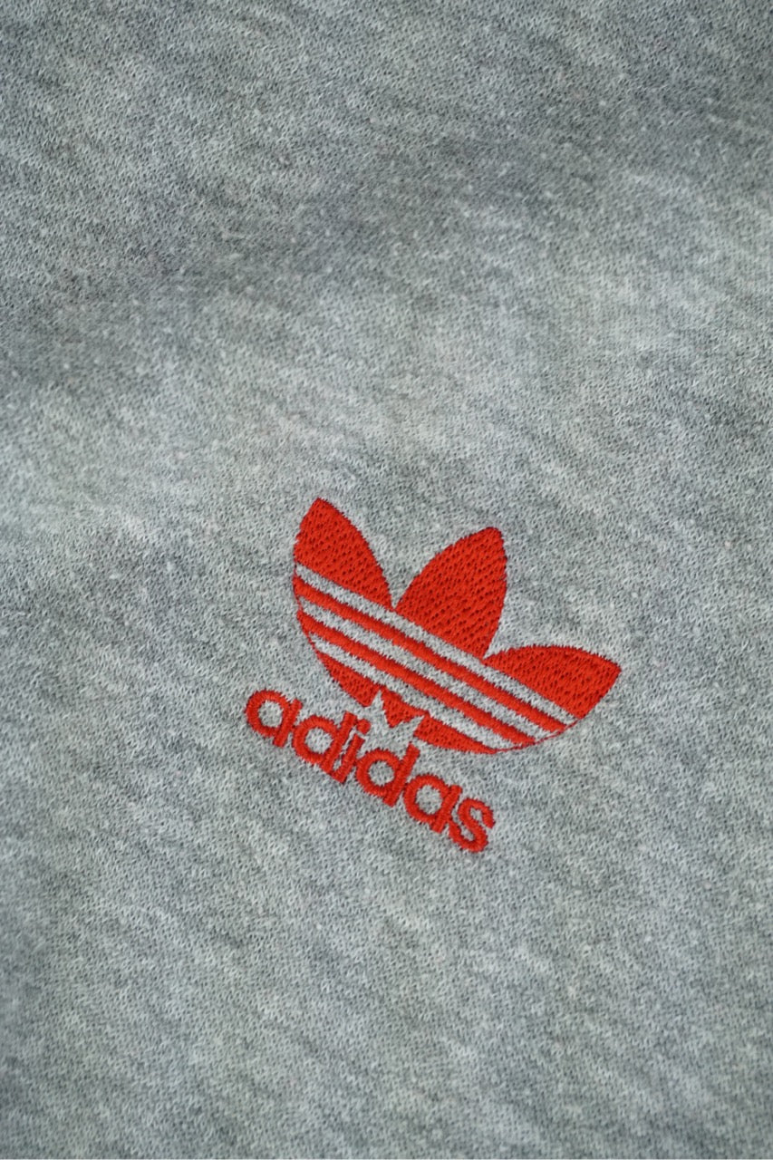 90s Adidas Sweatshirt Grey M