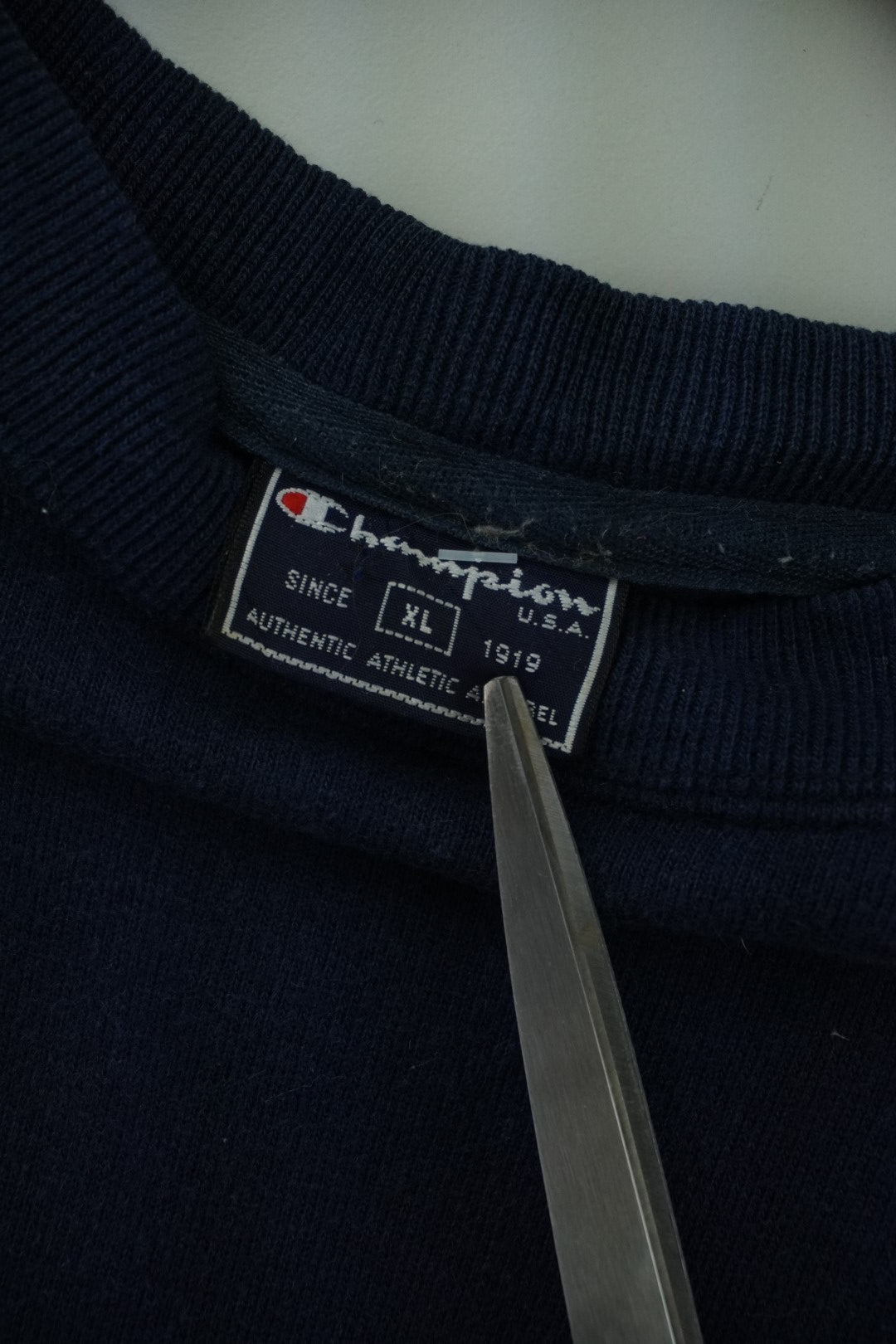 00s Champion Sweatshirt Navy L