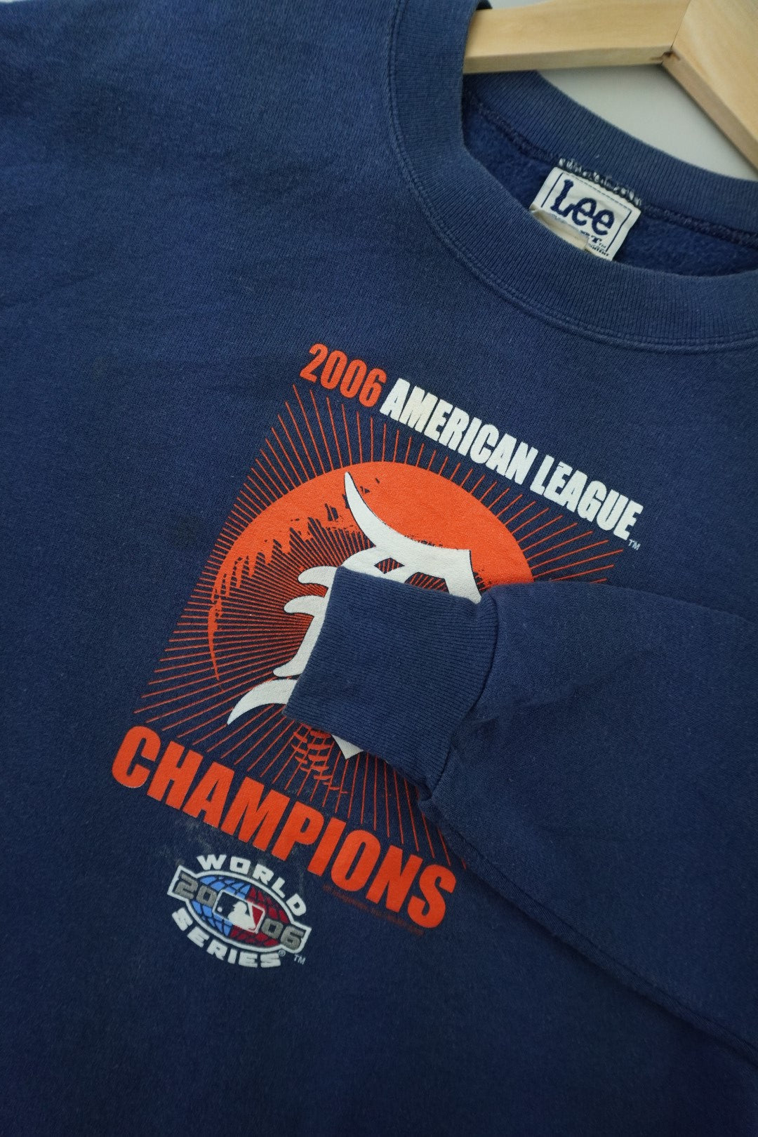 00s Lee Sport Detroit Tigers MLB Sweatshirt Blue L