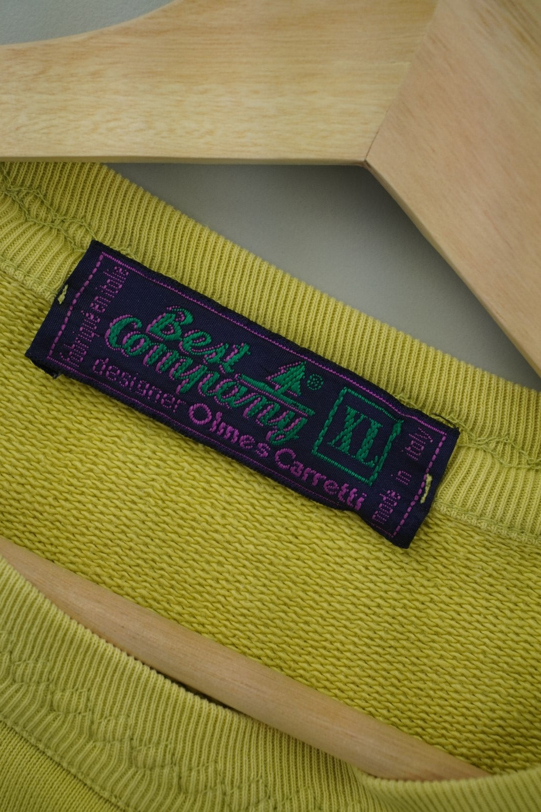 90s Best Company Sweatshirt Yellow L