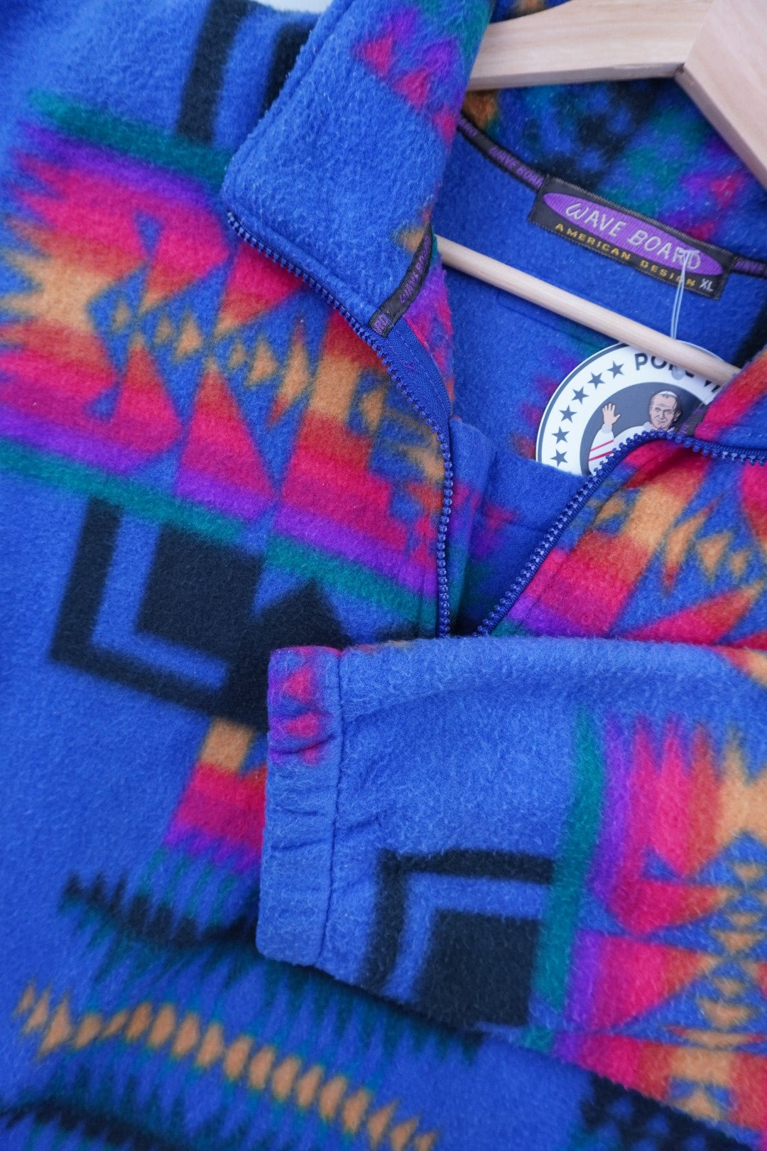 90s Wave Board Fleece Blue Colorful XL