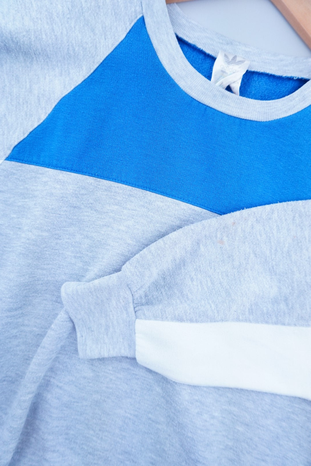 90s Adidas Sweatshirt Grey Blue M