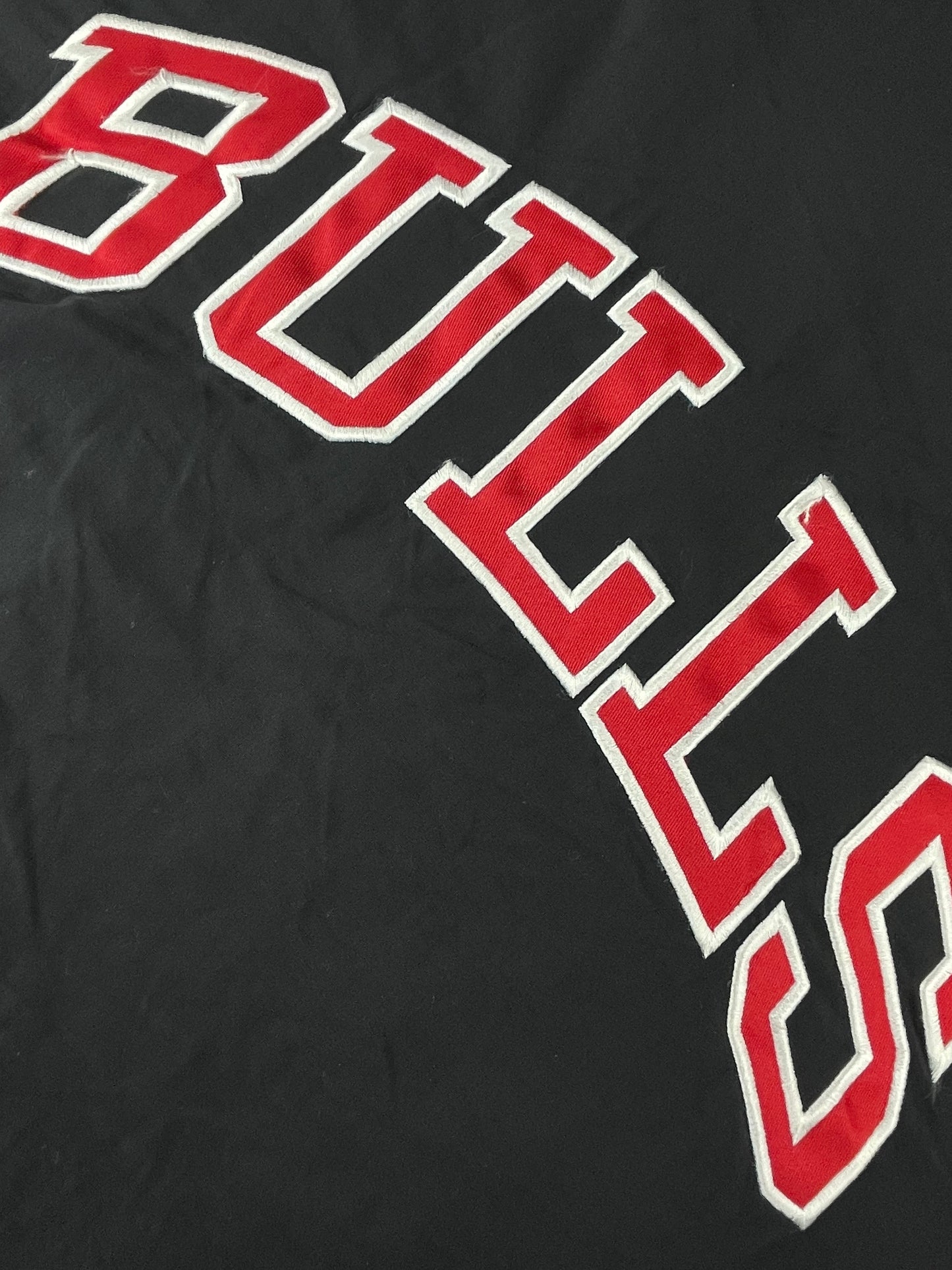 90s Starter Chicago Bulls NBA Pullover Black Red