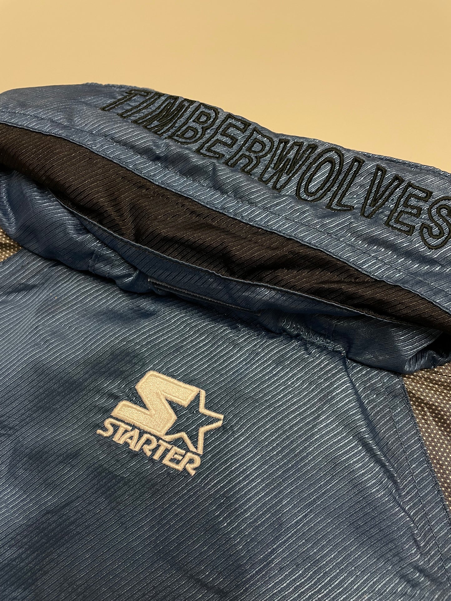 90s Starter Minnesota Timberwolves NBA Jacket Blue Silver L
