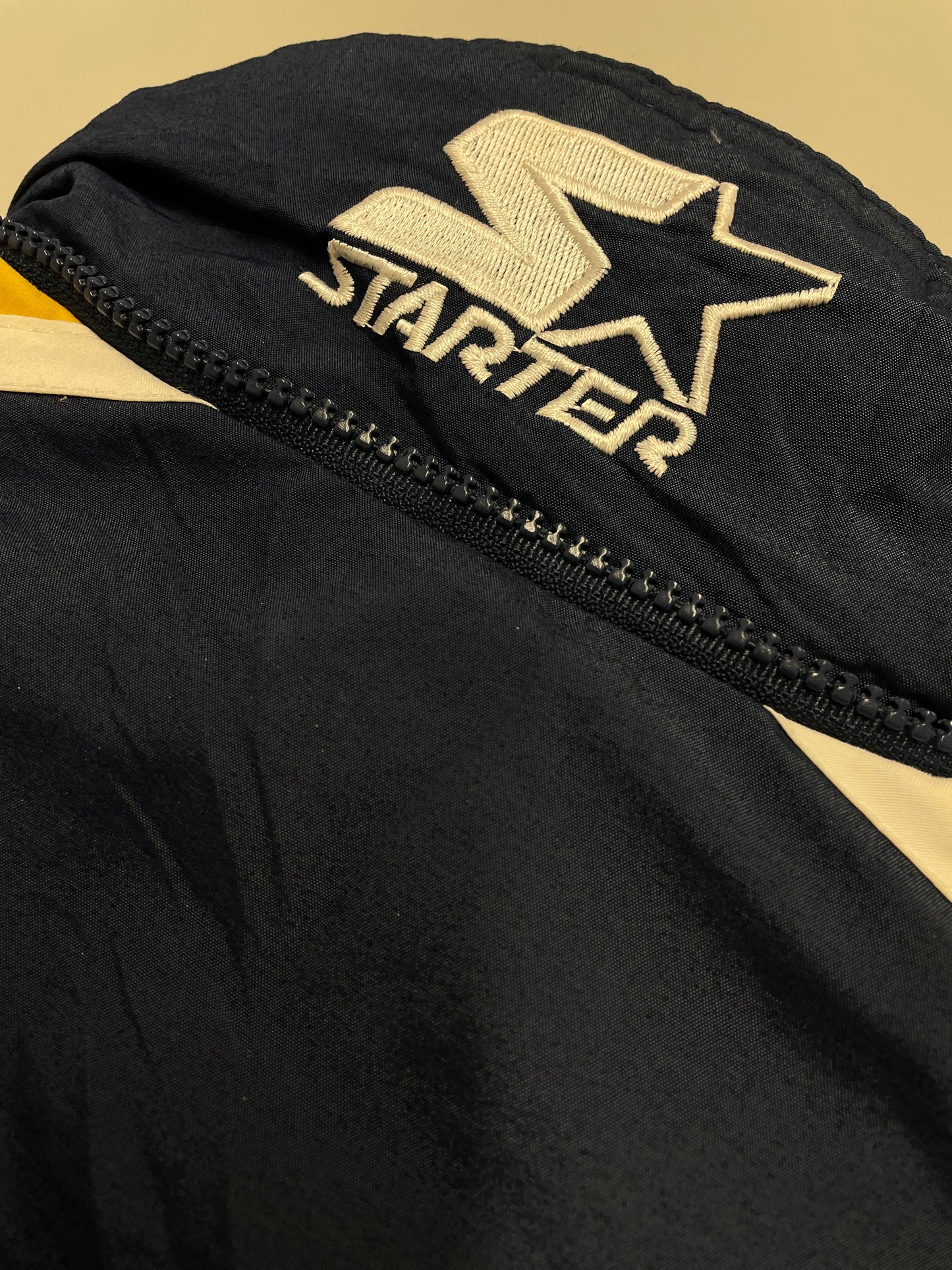 80s Starter Notre Dame Fighting Irish NCAA Jacket Navy Yellow L
