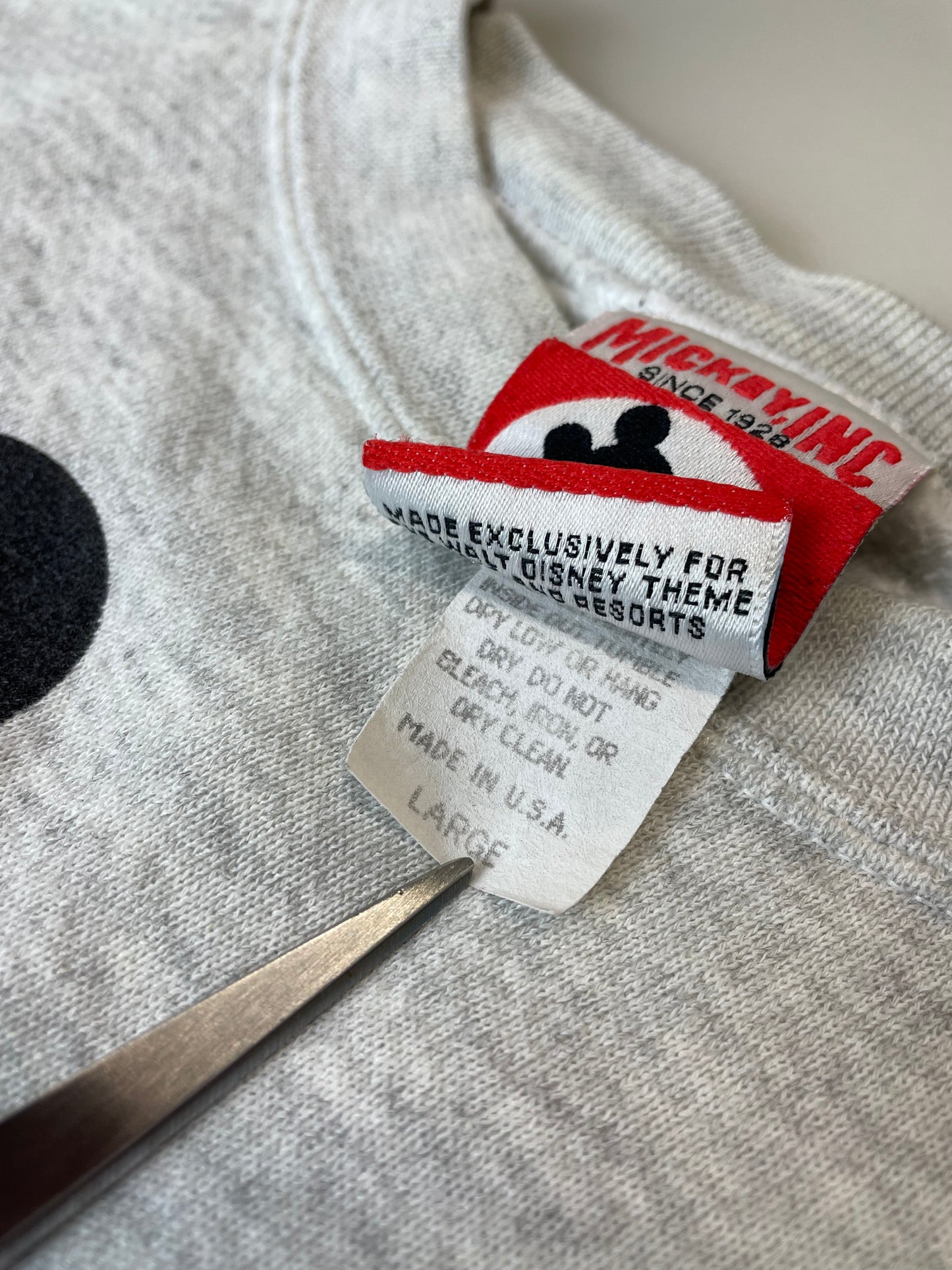 90s Disney Mickey Sweatshirt Grey L