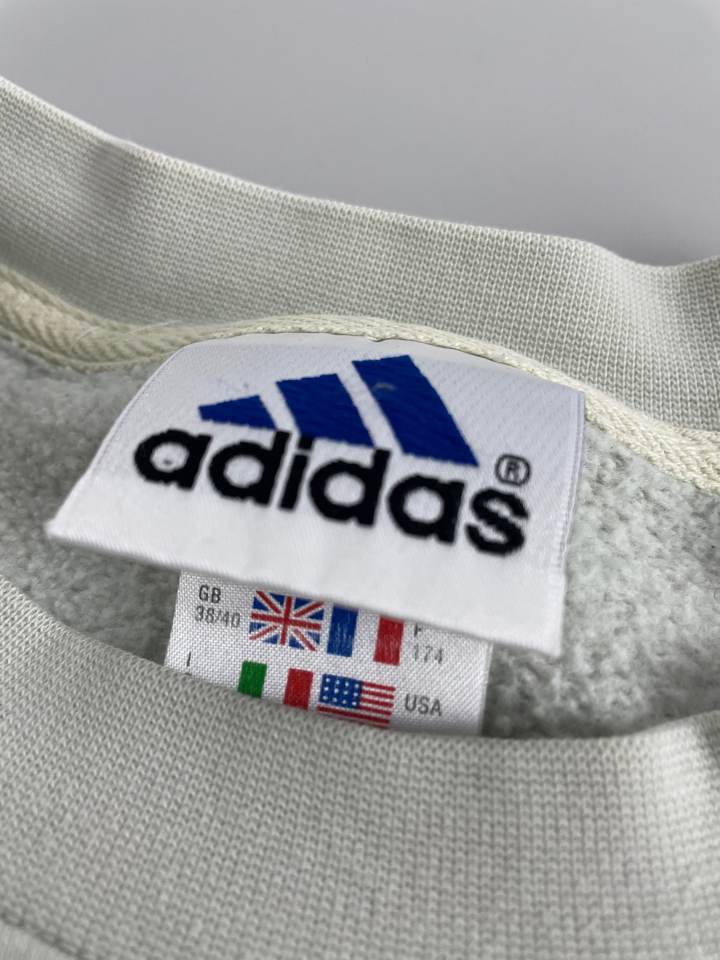 00s Adidas Sweatshirt Creme S/M