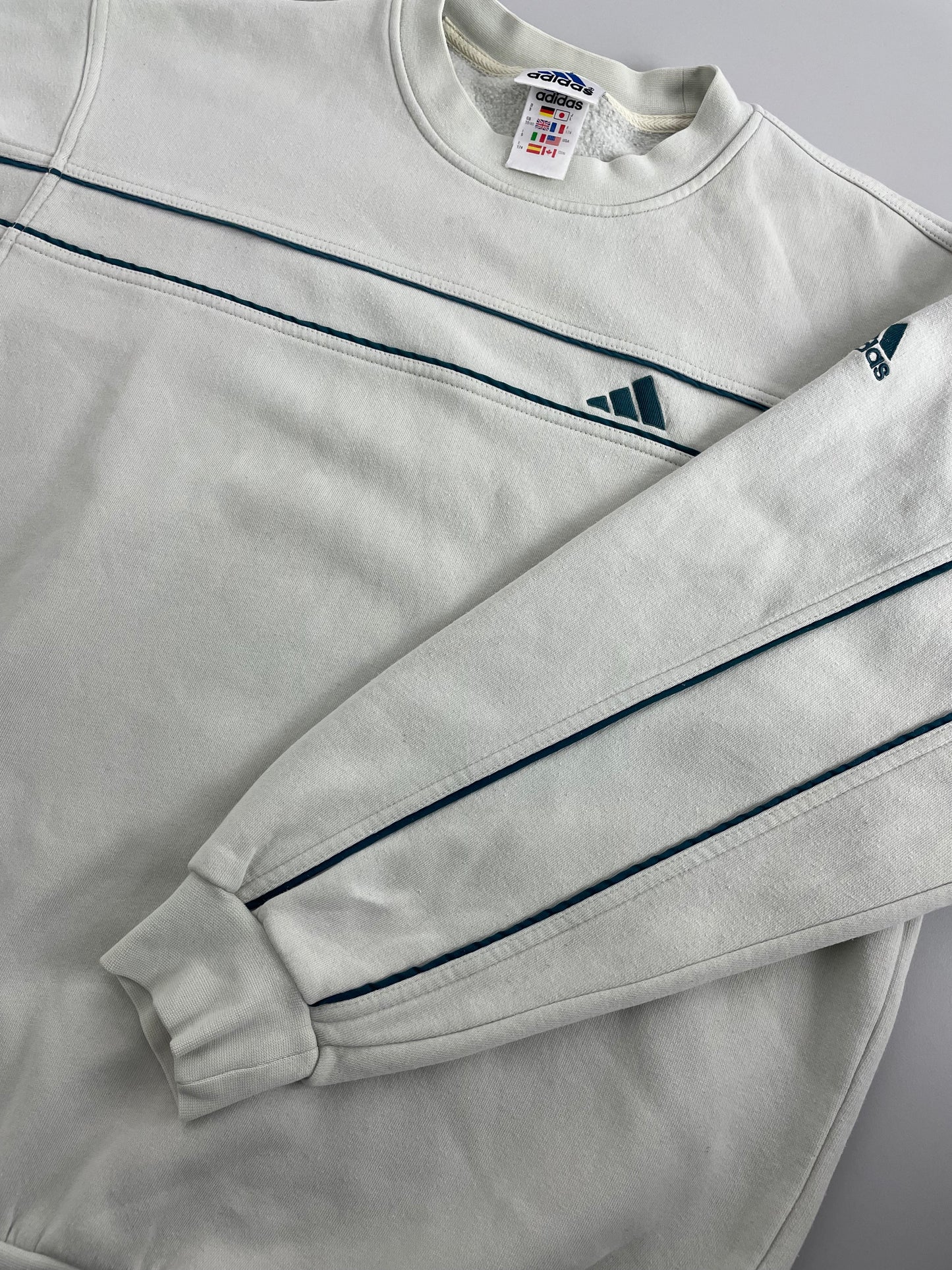 00s Adidas Sweatshirt Creme S/M