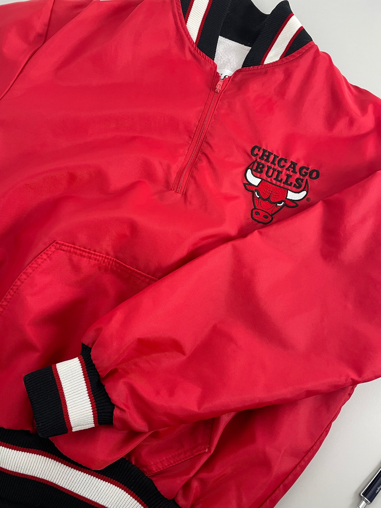 90s DeLong Chicago Bulls NBA Jacket Red S/M