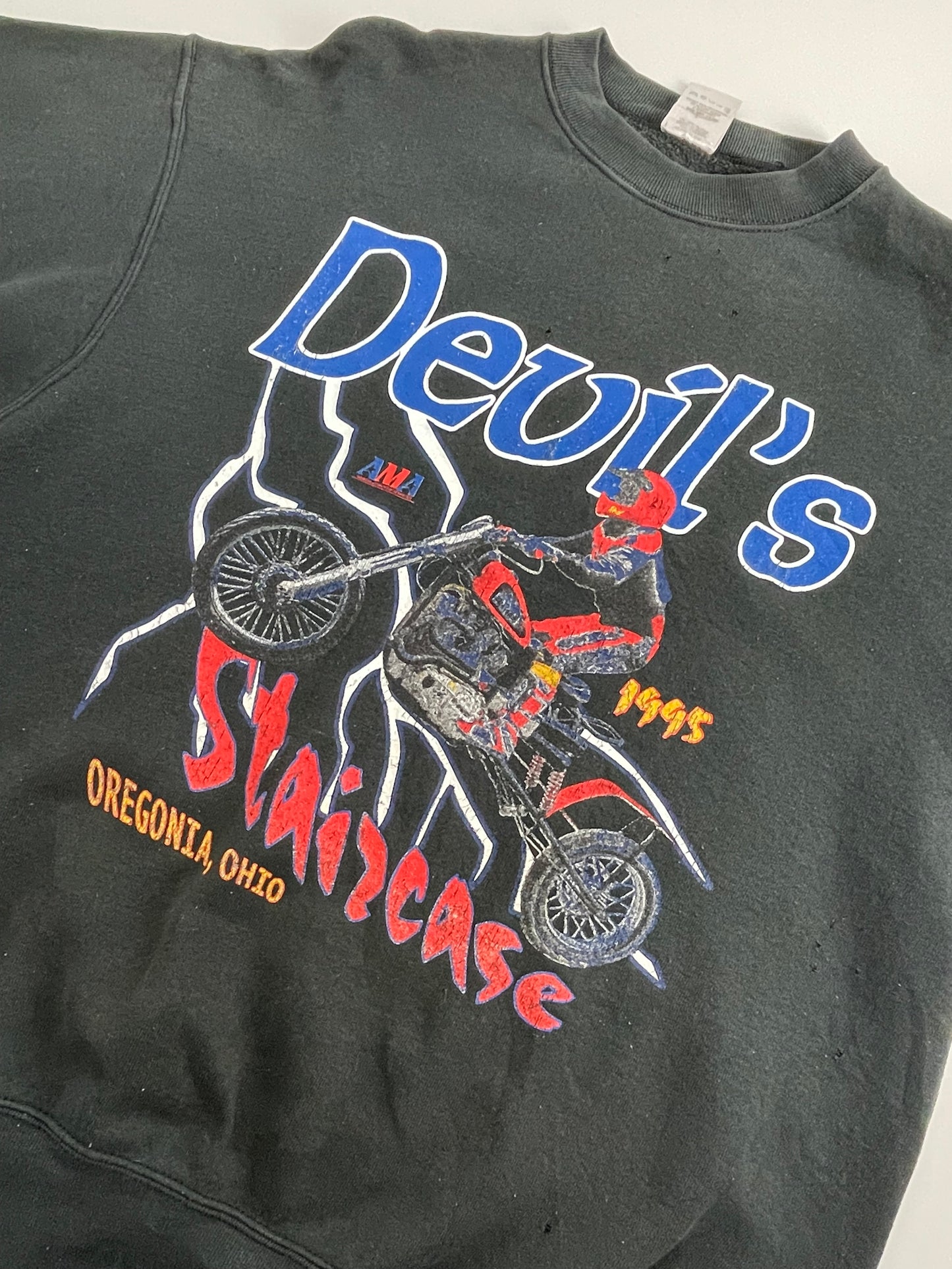 90s Fruit of the Loom Devil's Staircase Sweatshirt Black L