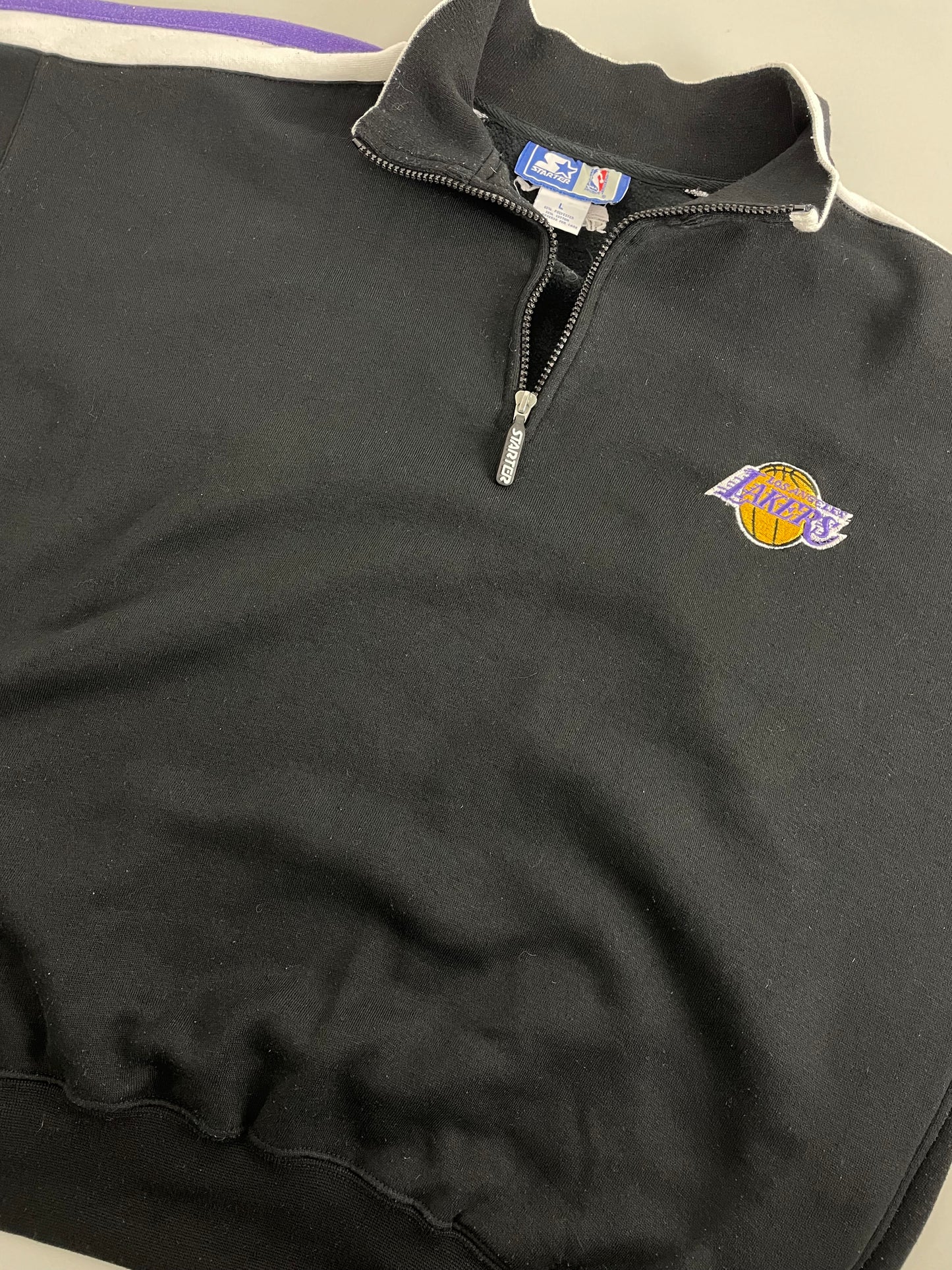 90s Starter Los Angeles Lakers NBA Sweatshirt Black Purple L