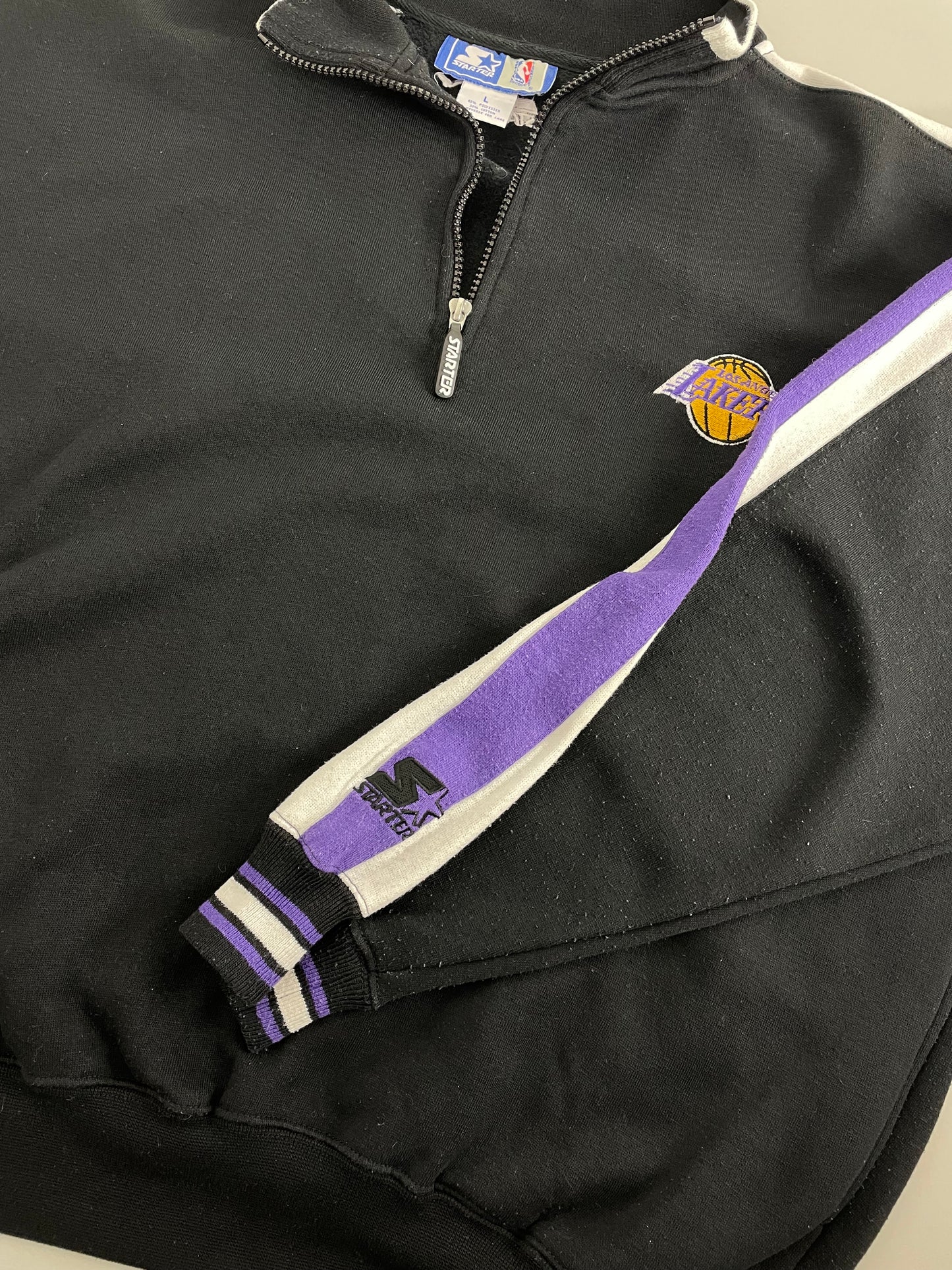 90s Starter Los Angeles Lakers NBA Sweatshirt Black Purple L