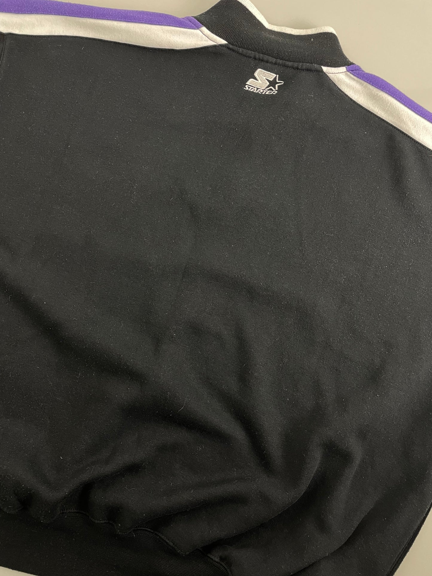 90s Starter Los Angeles Lakers NBA Sweatshirt Black Purple L