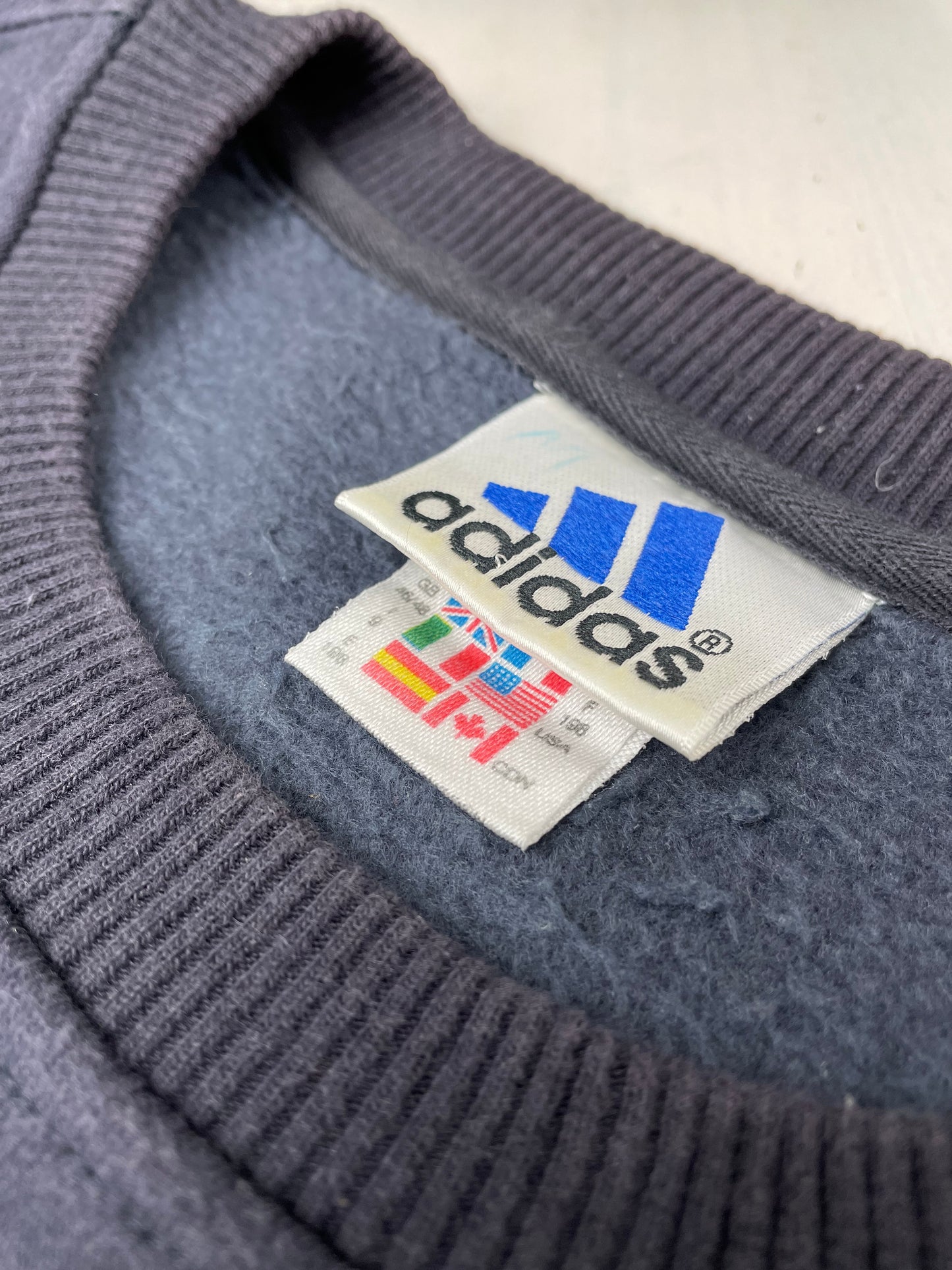 90s Adidas Sweatshirt Dark Blue XL/XXL