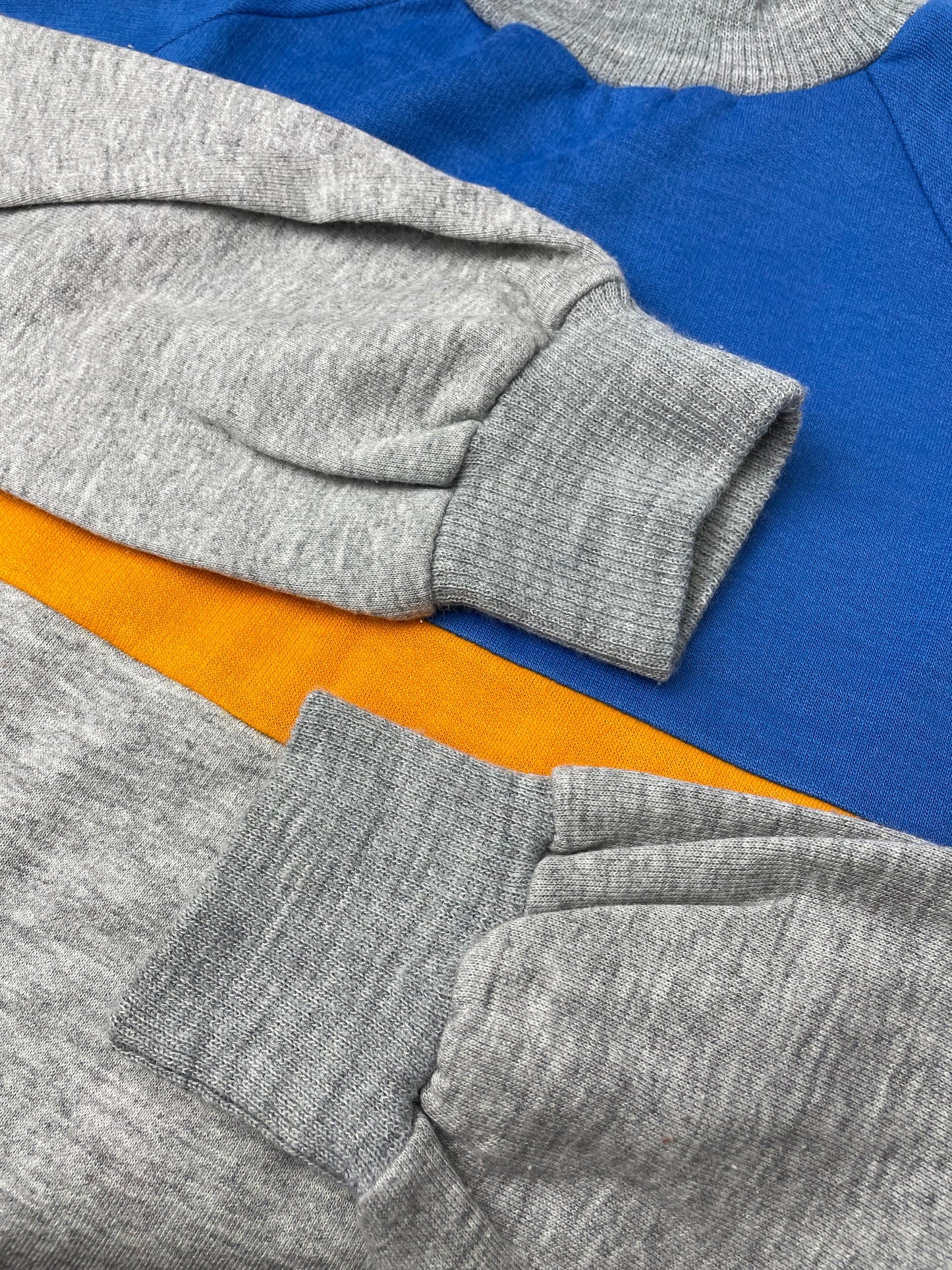 90s Adidas Sweatshirt Grey orange M