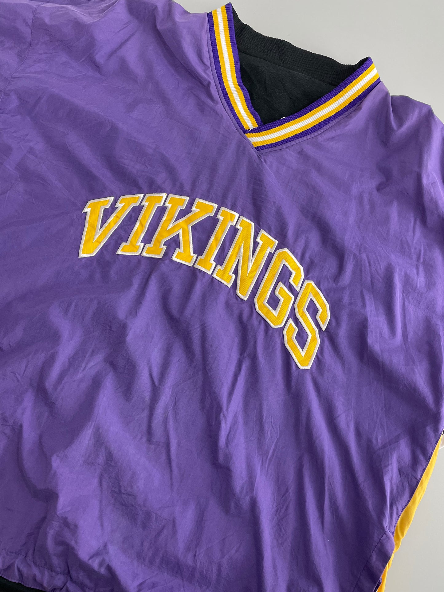 90s Starter Minessota Vikings NFL Pullover Purple Black XL