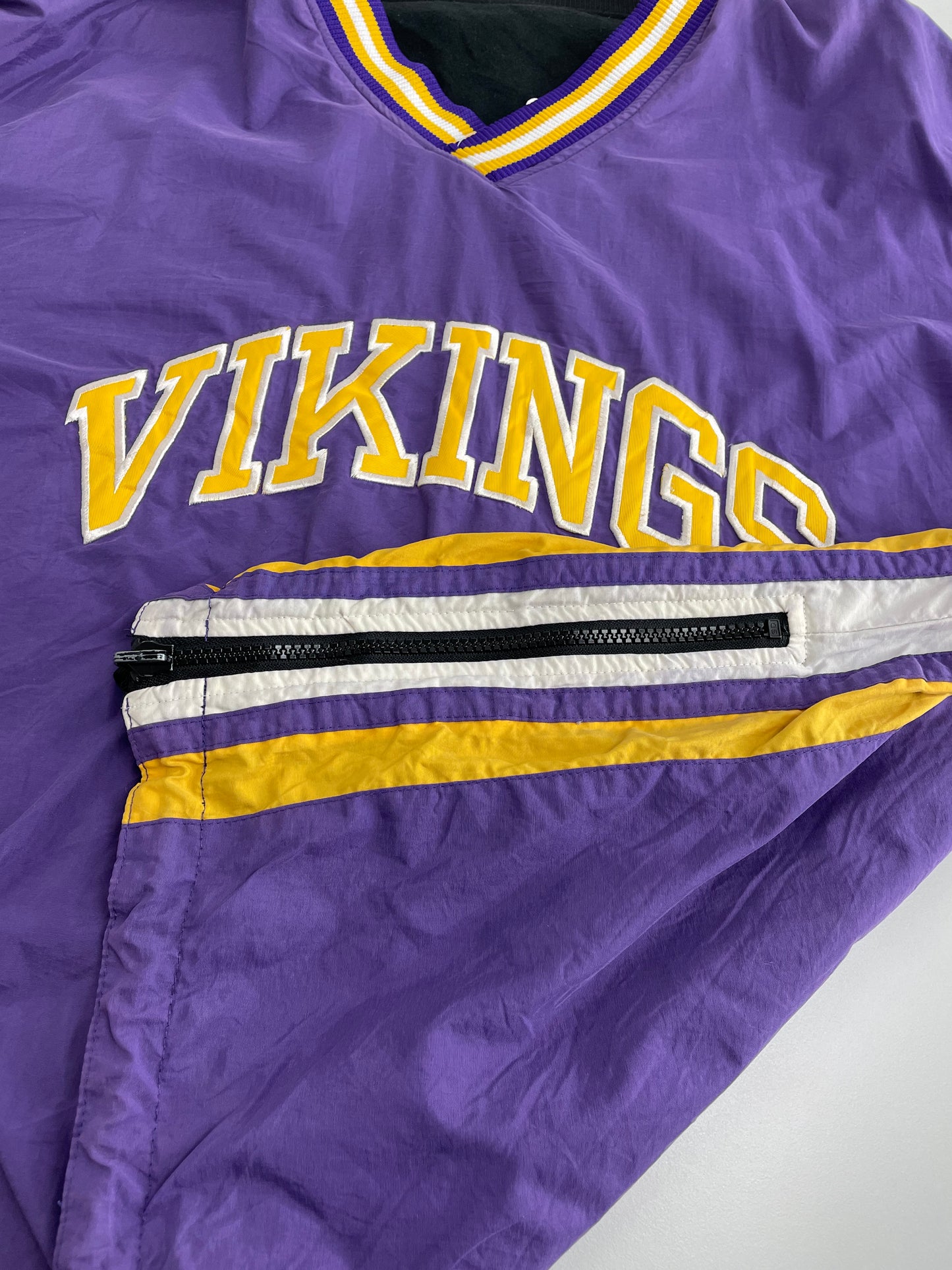 90s Starter Minessota Vikings NFL Pullover Purple Black XL