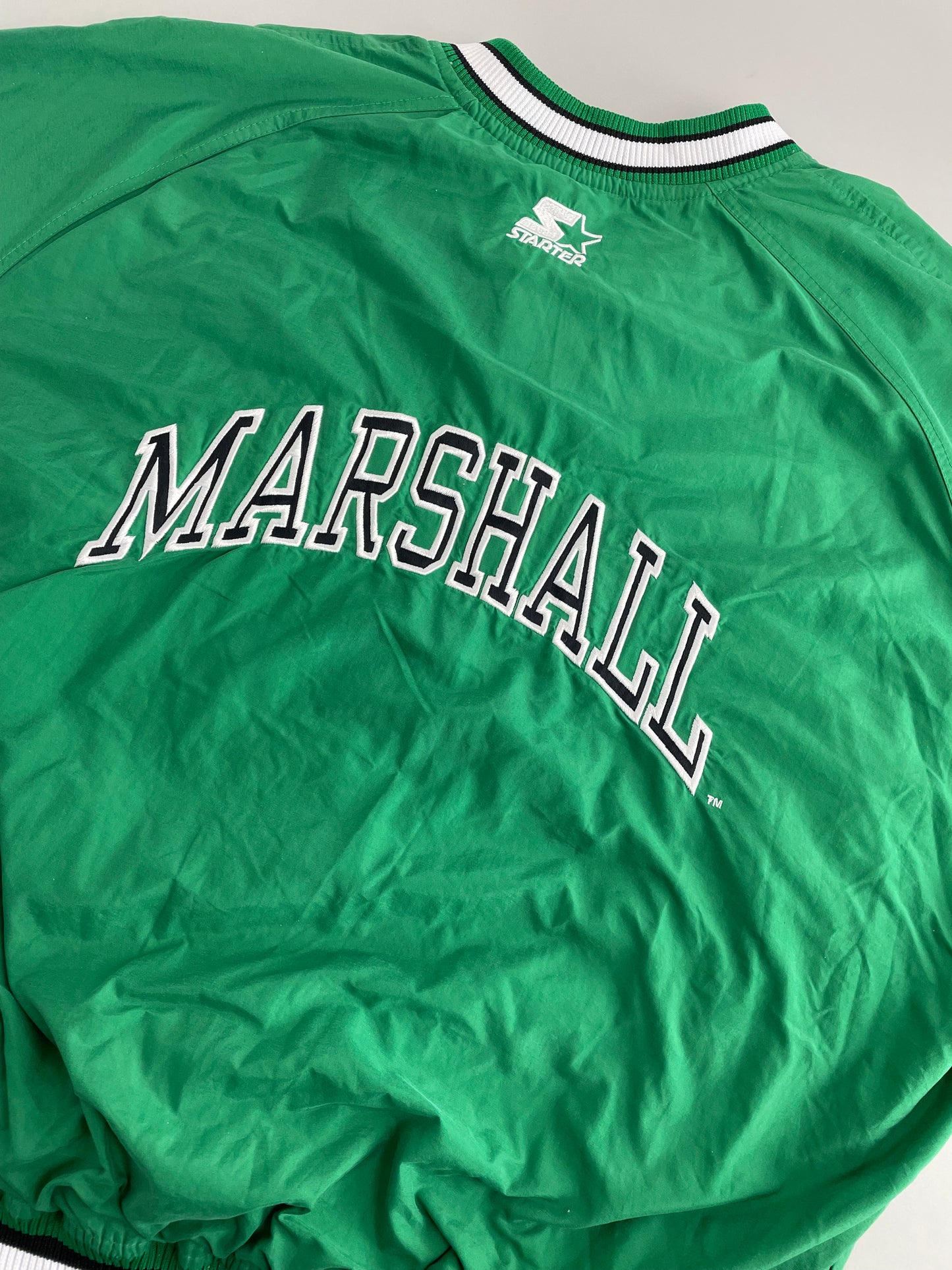 90s Starter Marshall University NCAA Pullover Green L