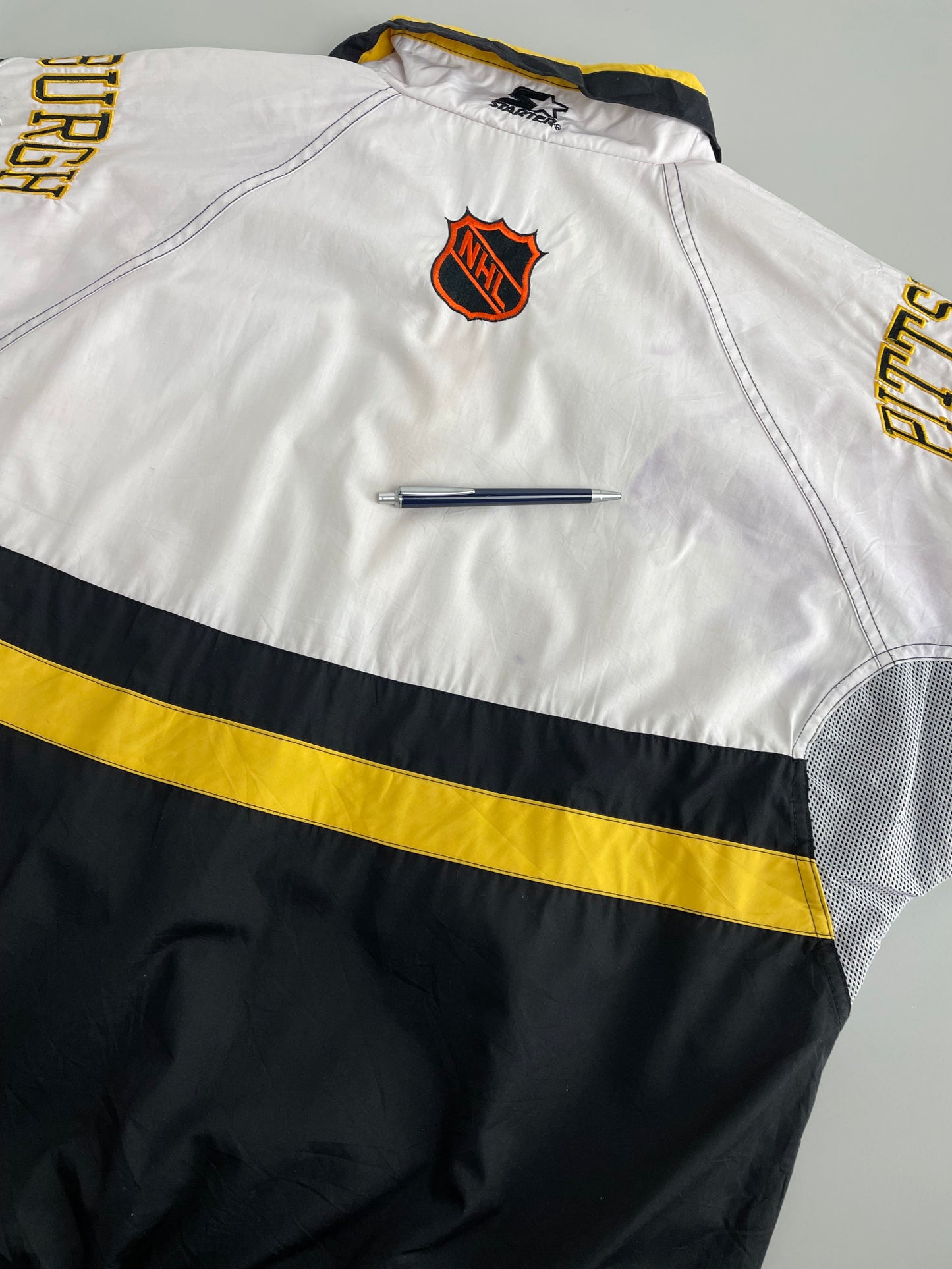 90s Starter Pittsburgh Penguins NHL Pullover White Black M
