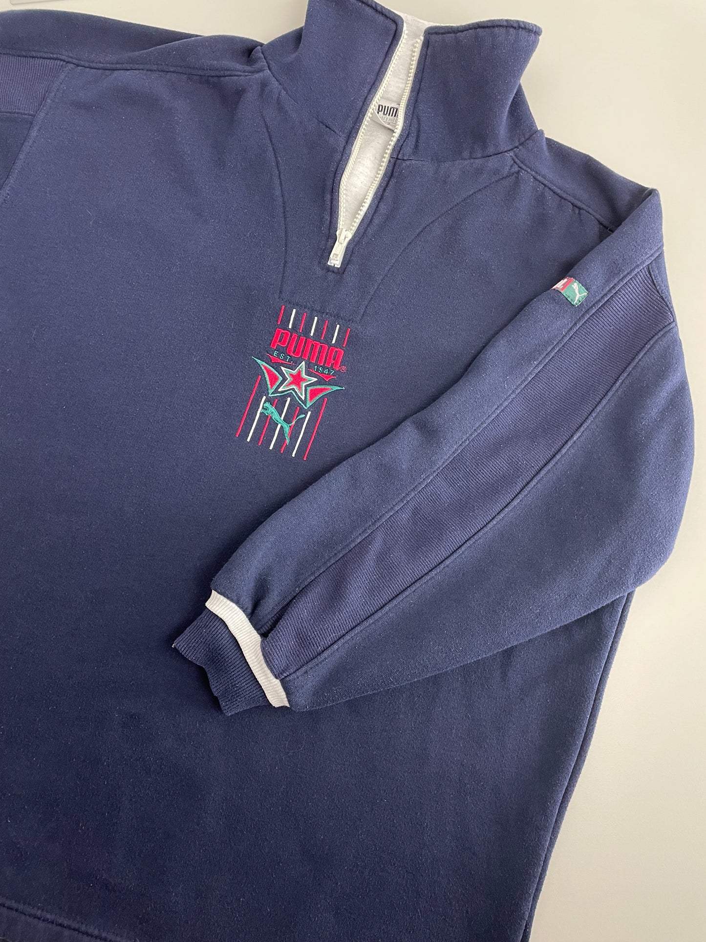 90s Puma Sweatshirt Navy S/M