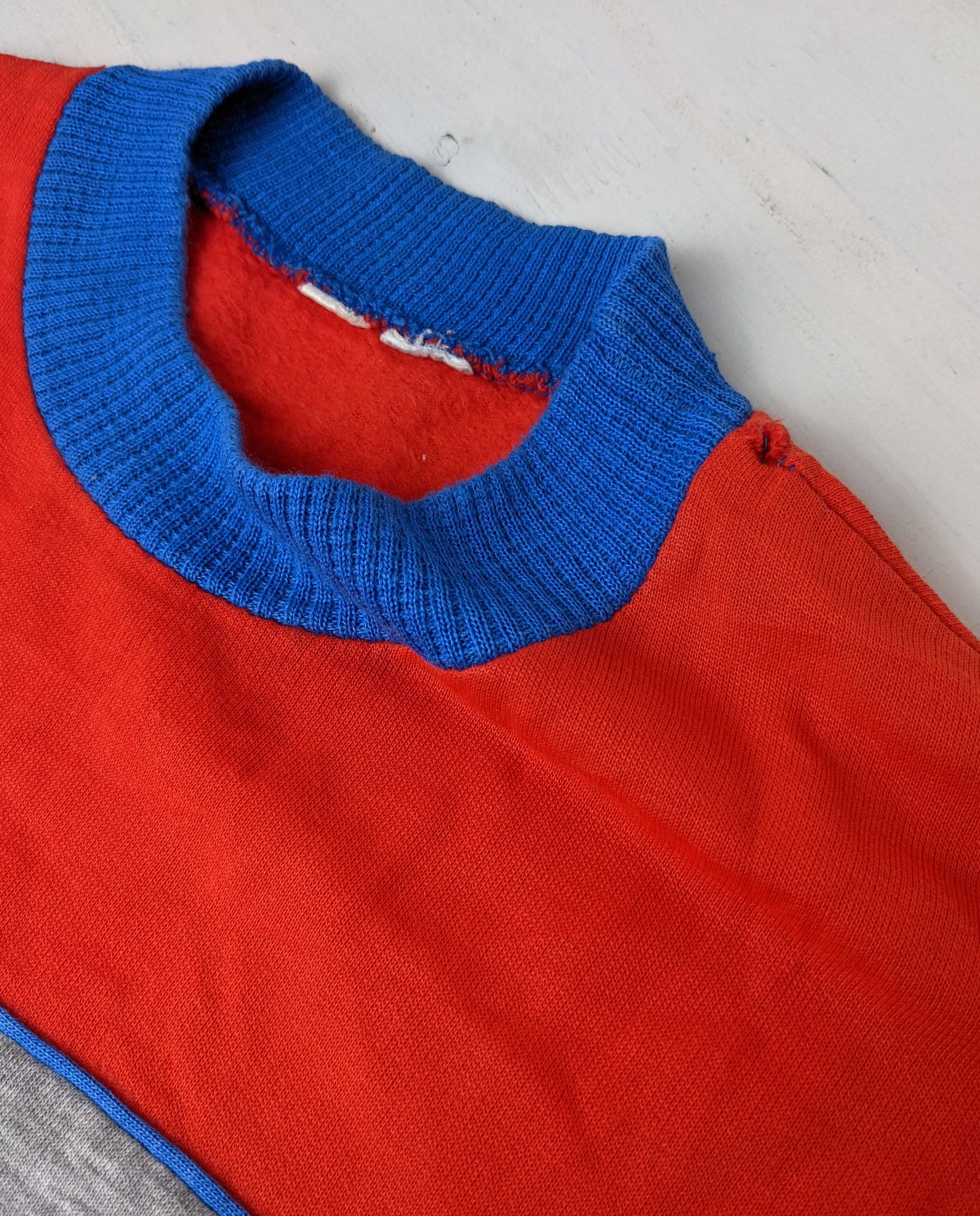 90s Adidas Sweatshirt Grey red S/M