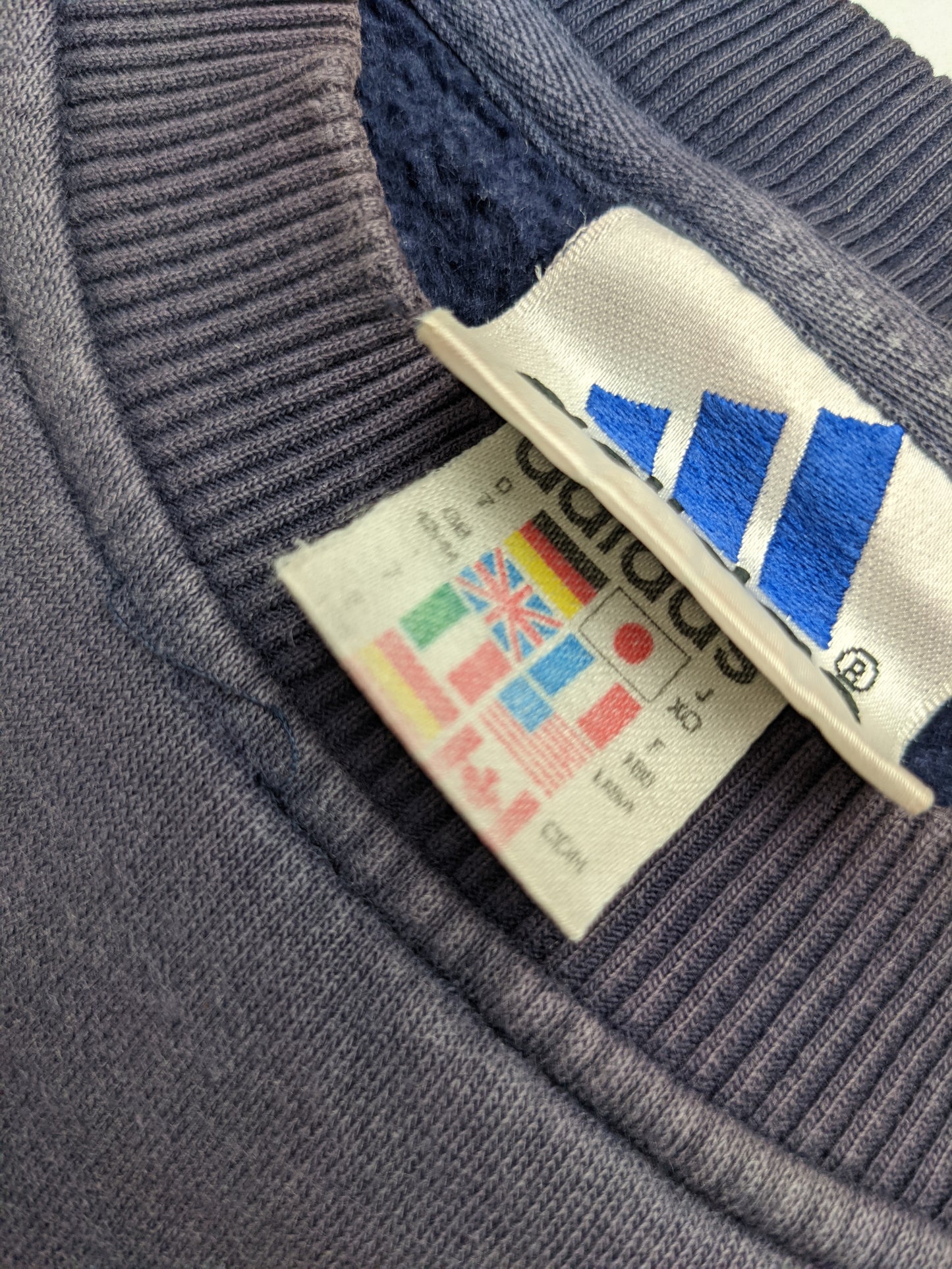 00s Adidas Sweatshirt Navy L