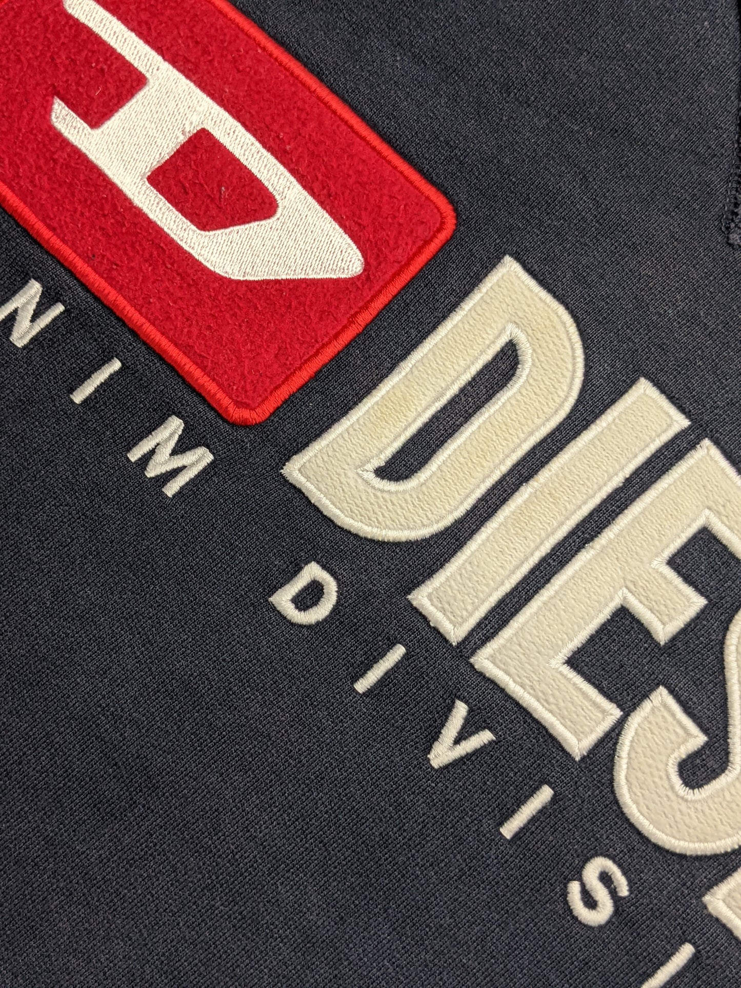 00s Diesel Sweatshirt Navy Red