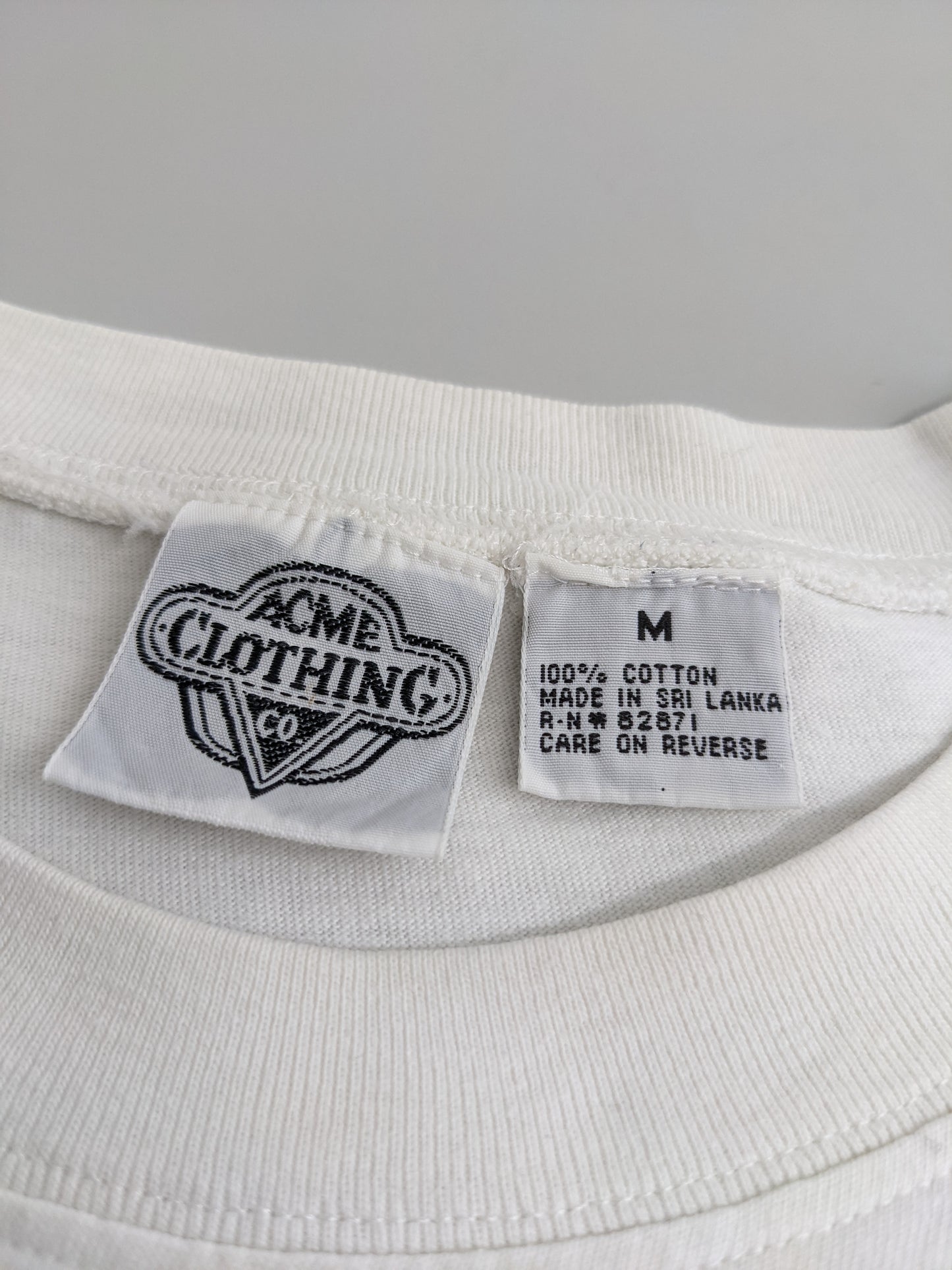 00s ACME Clothing Looney Tunes Football T-Shirt White M