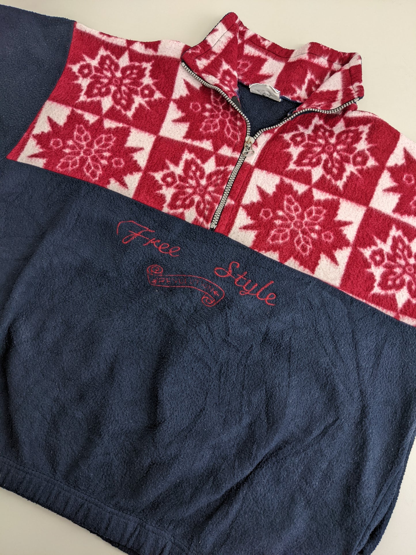 90s Unbranded Crazy Fleece Navy Red M
