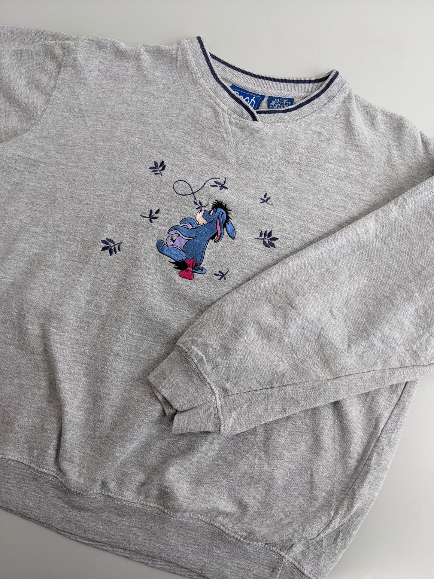 00s Disney Pooh Sweatshirt Grey M