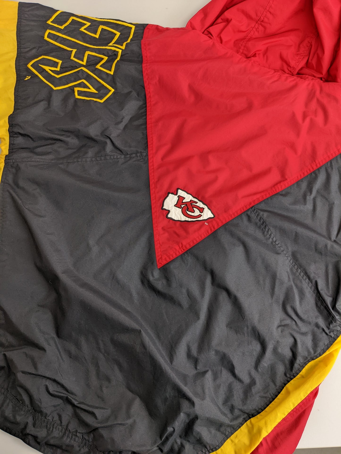 90s Nutmeg Mills Kansas City Chiefs NFL Jacket Black Red XL
