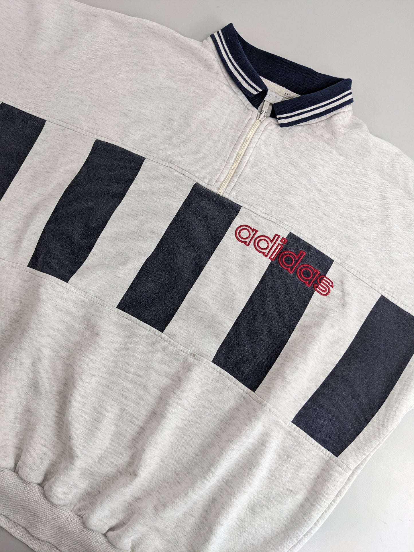 90s Adidas Sweatshirt Grey Red XL