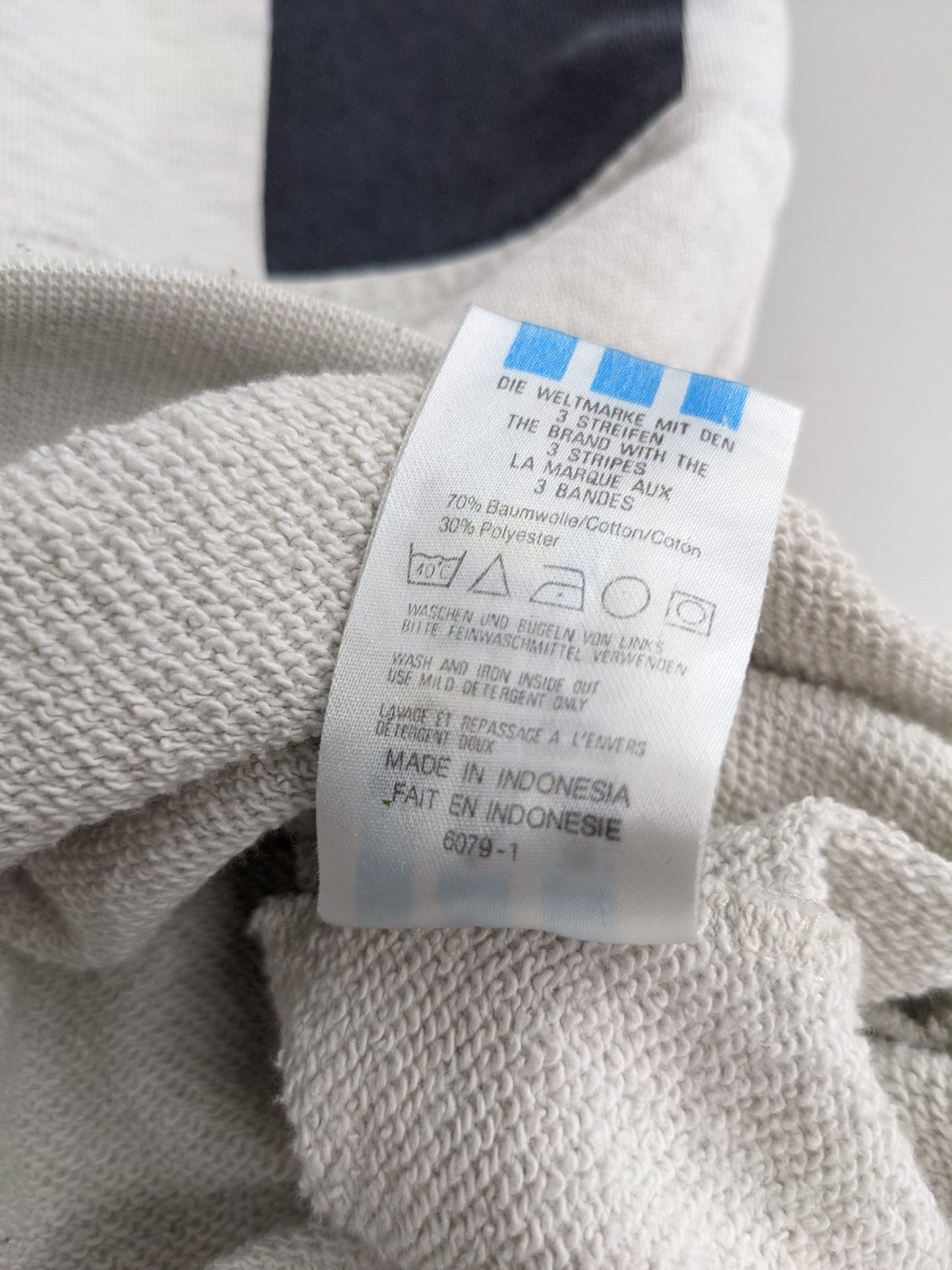 90s Adidas Sweatshirt Grey Red XL