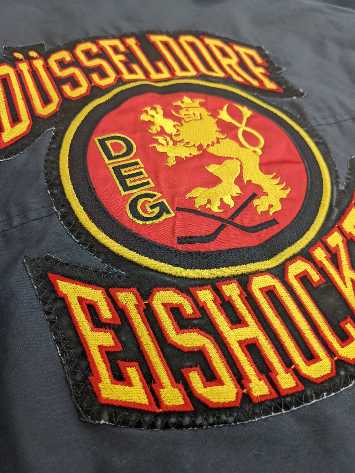 90s Starter DEG Düsseldorf Icehockey NHL Jacket Black M