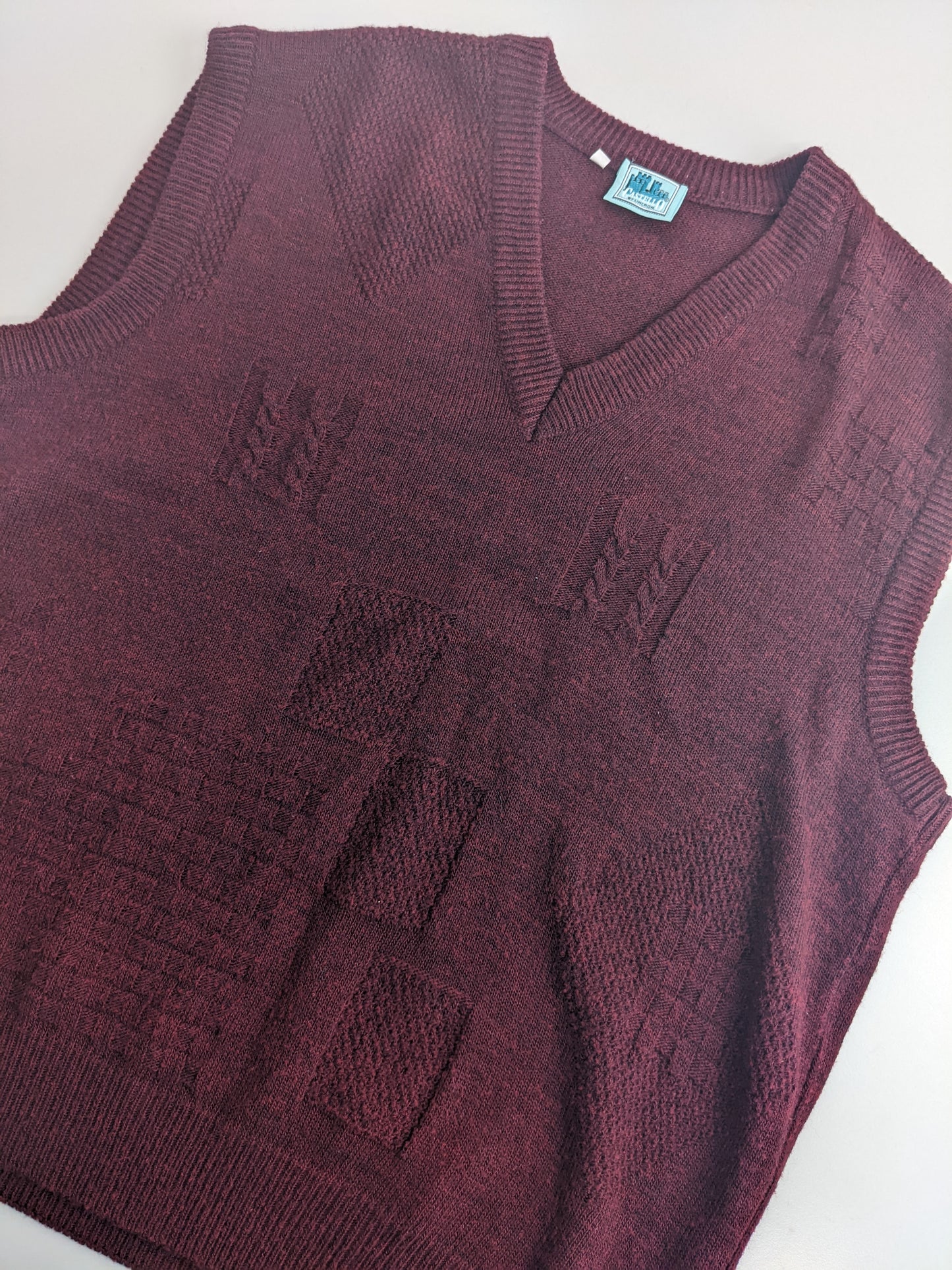 90s Castello Sweater Vest Red L/XL