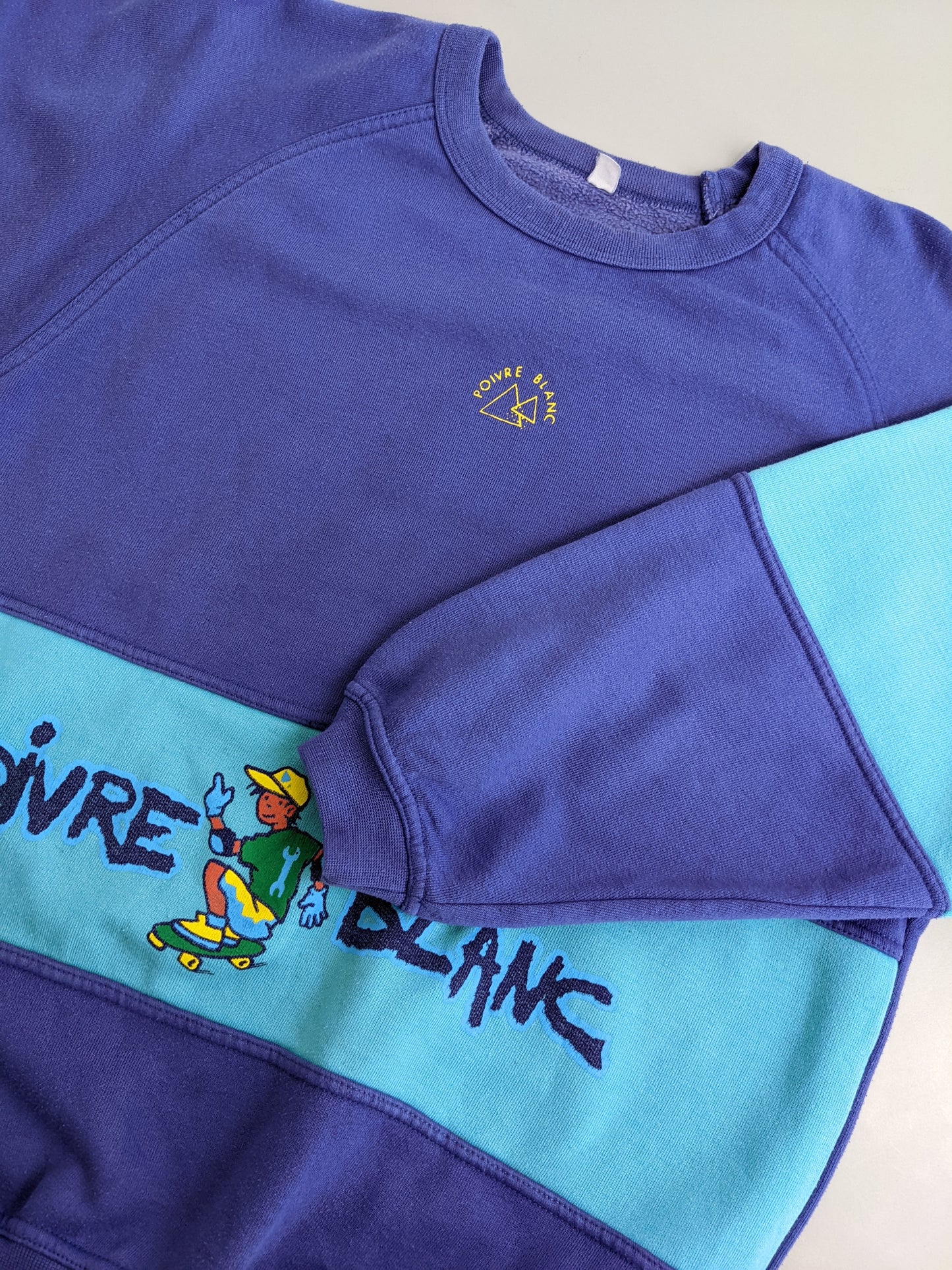 90s Poivre Blanc Sweatshirt Purple Turqoise M