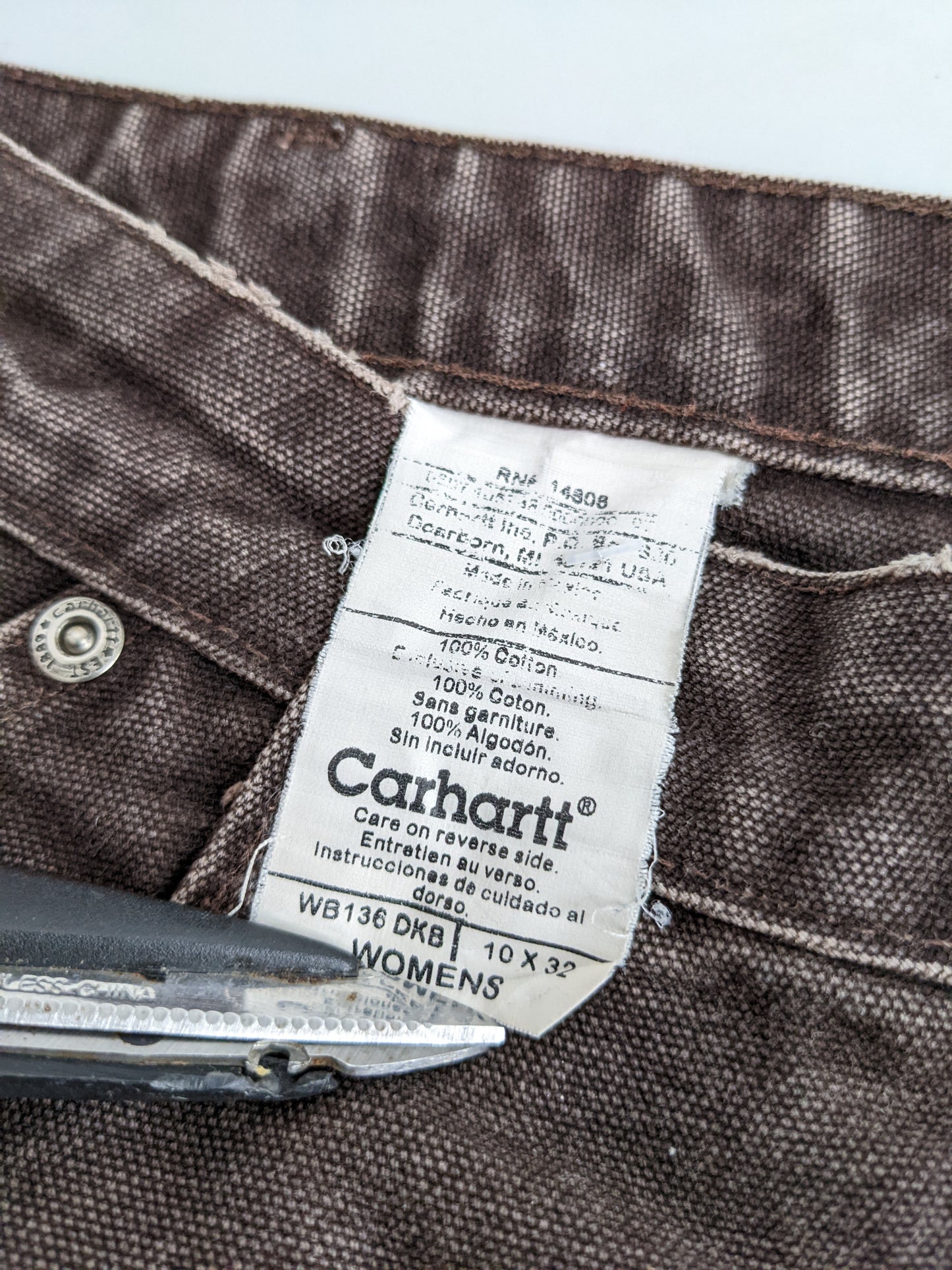 00s Carhartt Shorts Brown 10