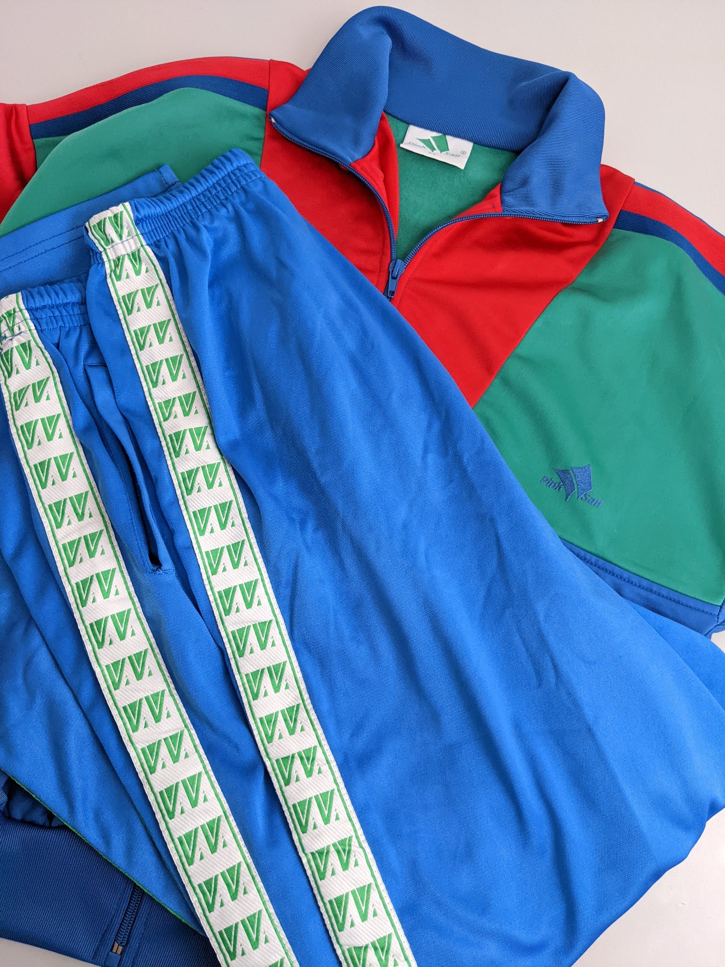 90s Pink Sail Tracksuit Red Green M