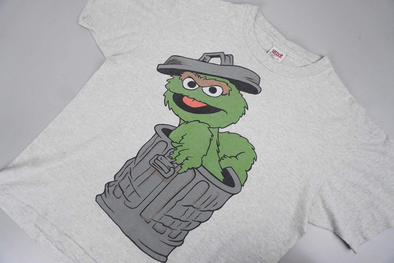 90s Oscar the Grouch Sesame Street Anvil T-shirt White Multi L