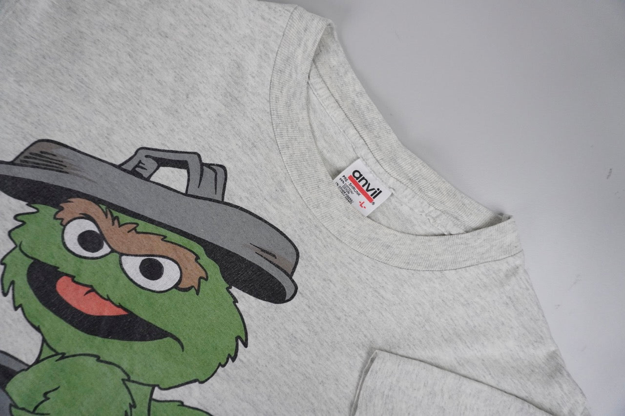 90s Oscar the Grouch Sesame Street Anvil T-shirt White Multi L