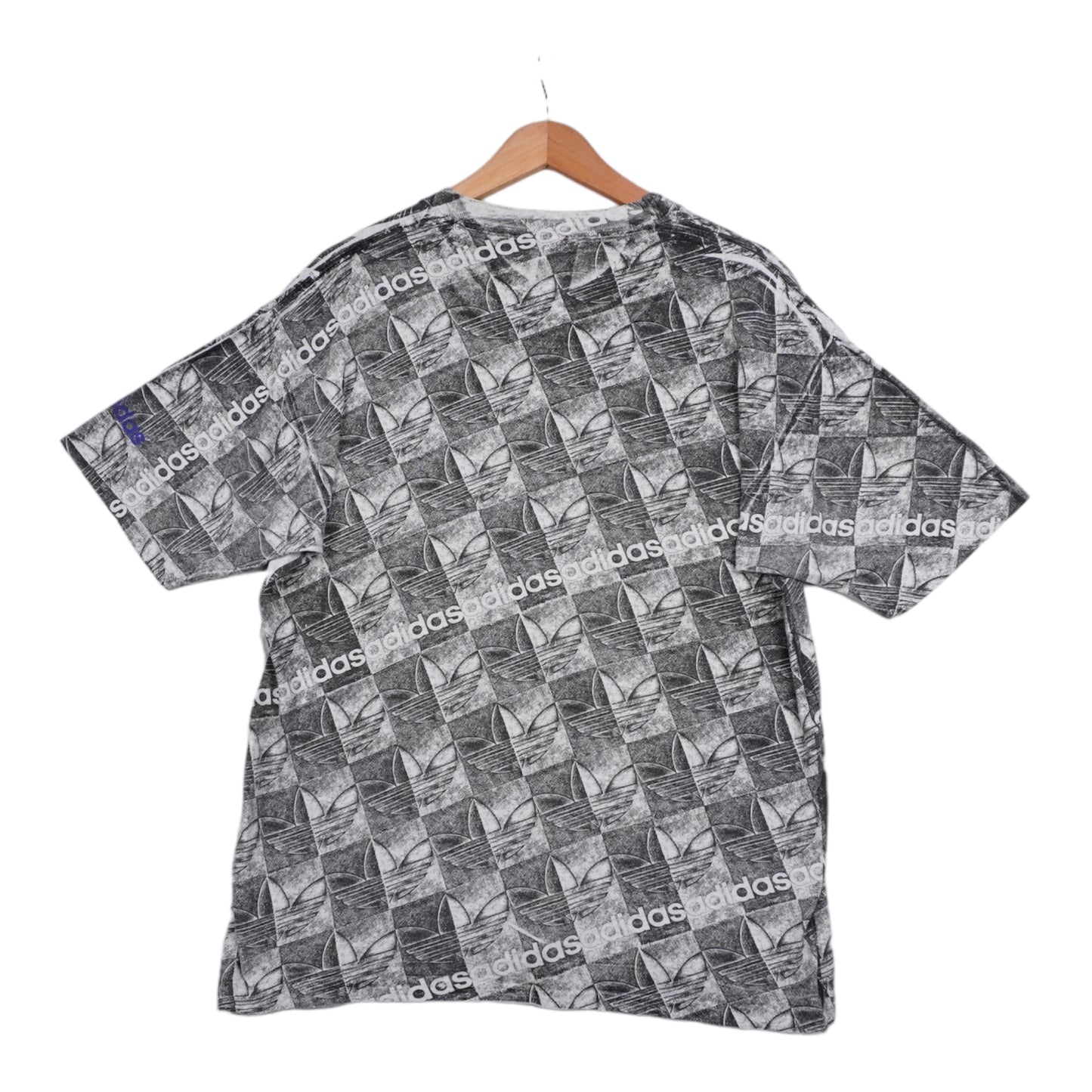 90s Grey All-Over Print Adidas T-shirt