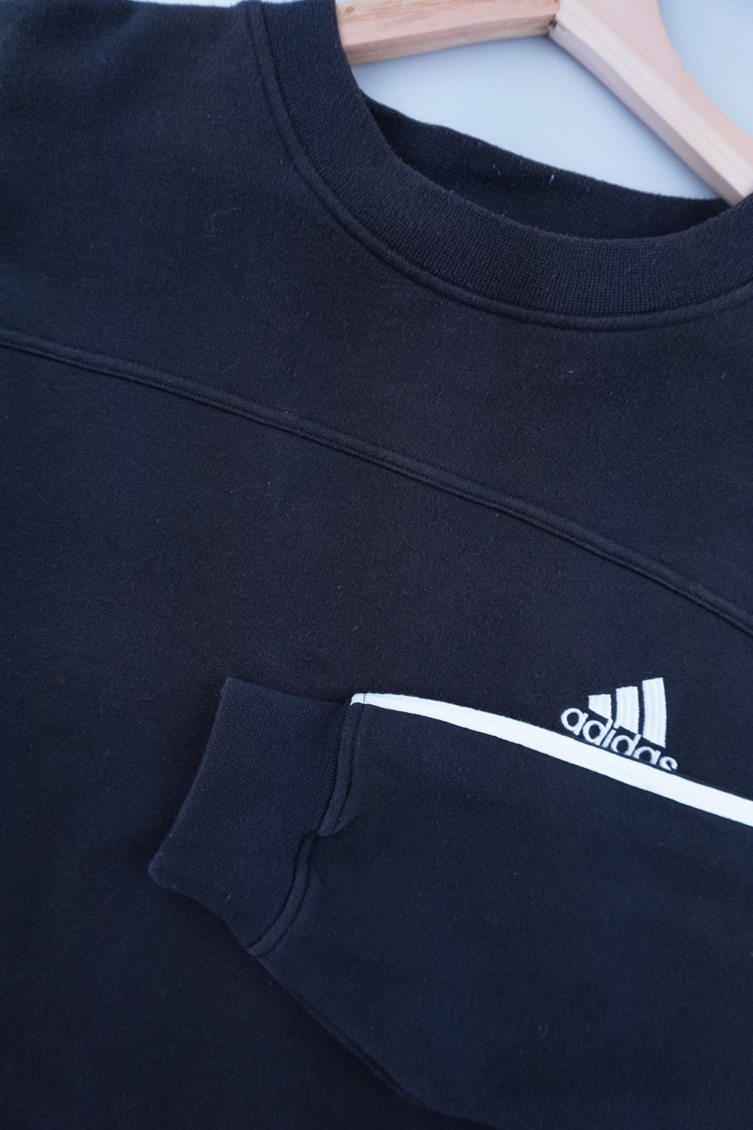 90s Adidas Sweatshirt Black  XL