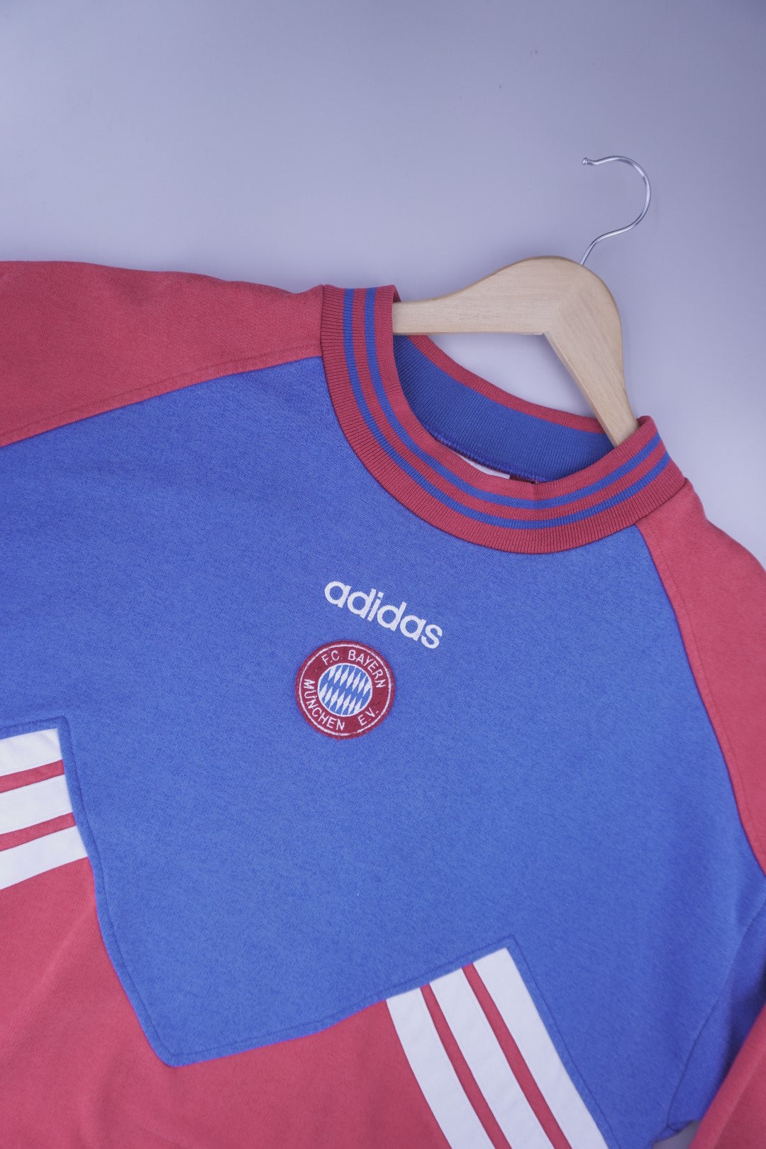 90s Adidas FC Bayern Munich Bundesliga Sweatshirt Blue Red L