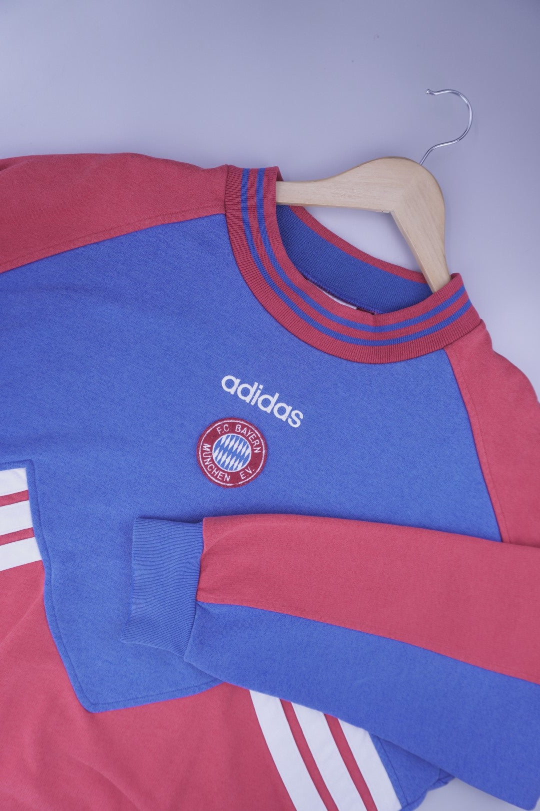 90s Adidas FC Bayern Munich Bundesliga Sweatshirt Blue Red L