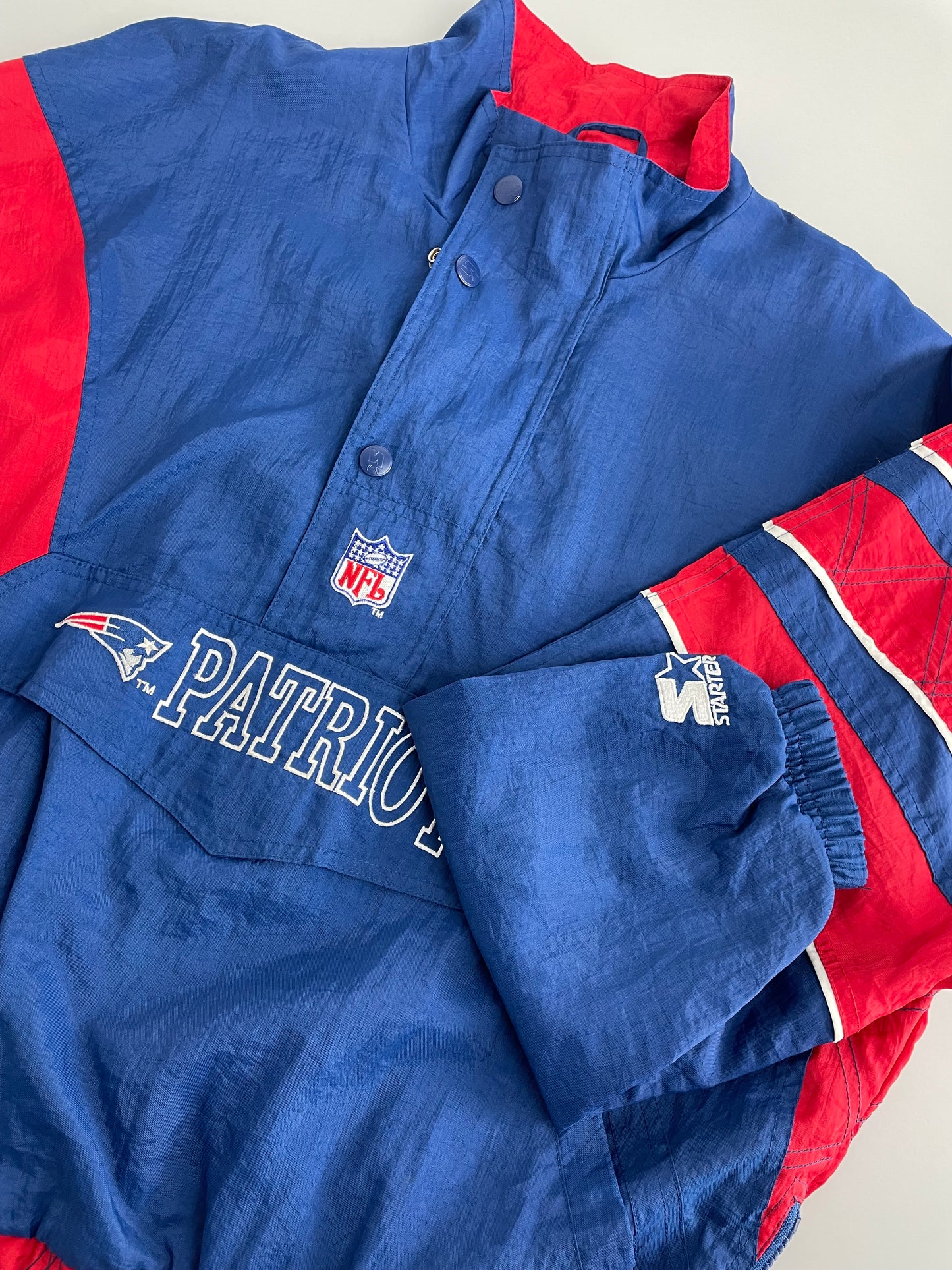 90s Starter New England Patriots NFL Jacket Blue Red L