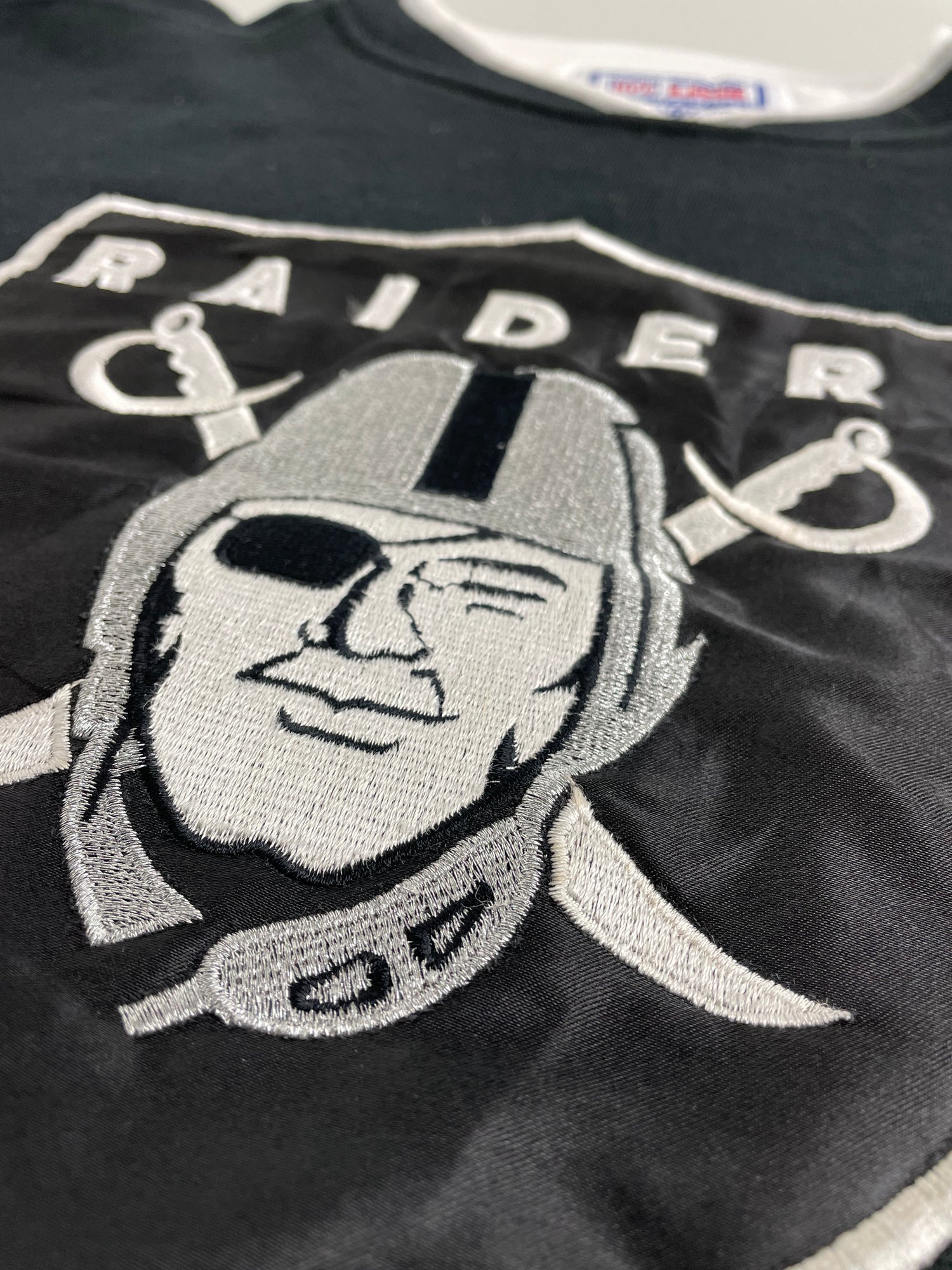 Vintage 90s Starter Oakland Raiders NFL Football Team Logo Hoodie